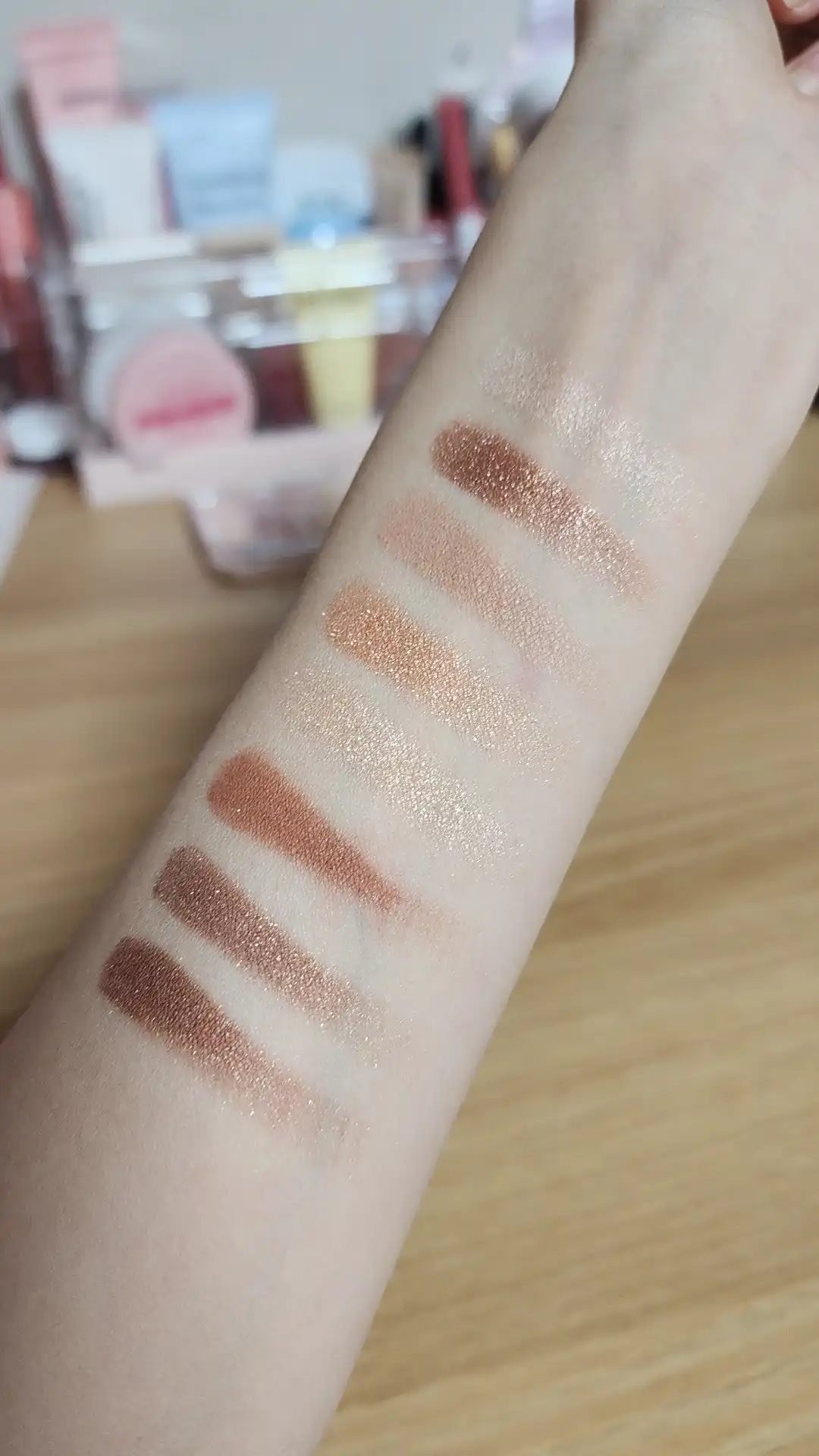 언니의파우치 리뷰 이미지 3 - [쁘띠 팔레트 아이즈]