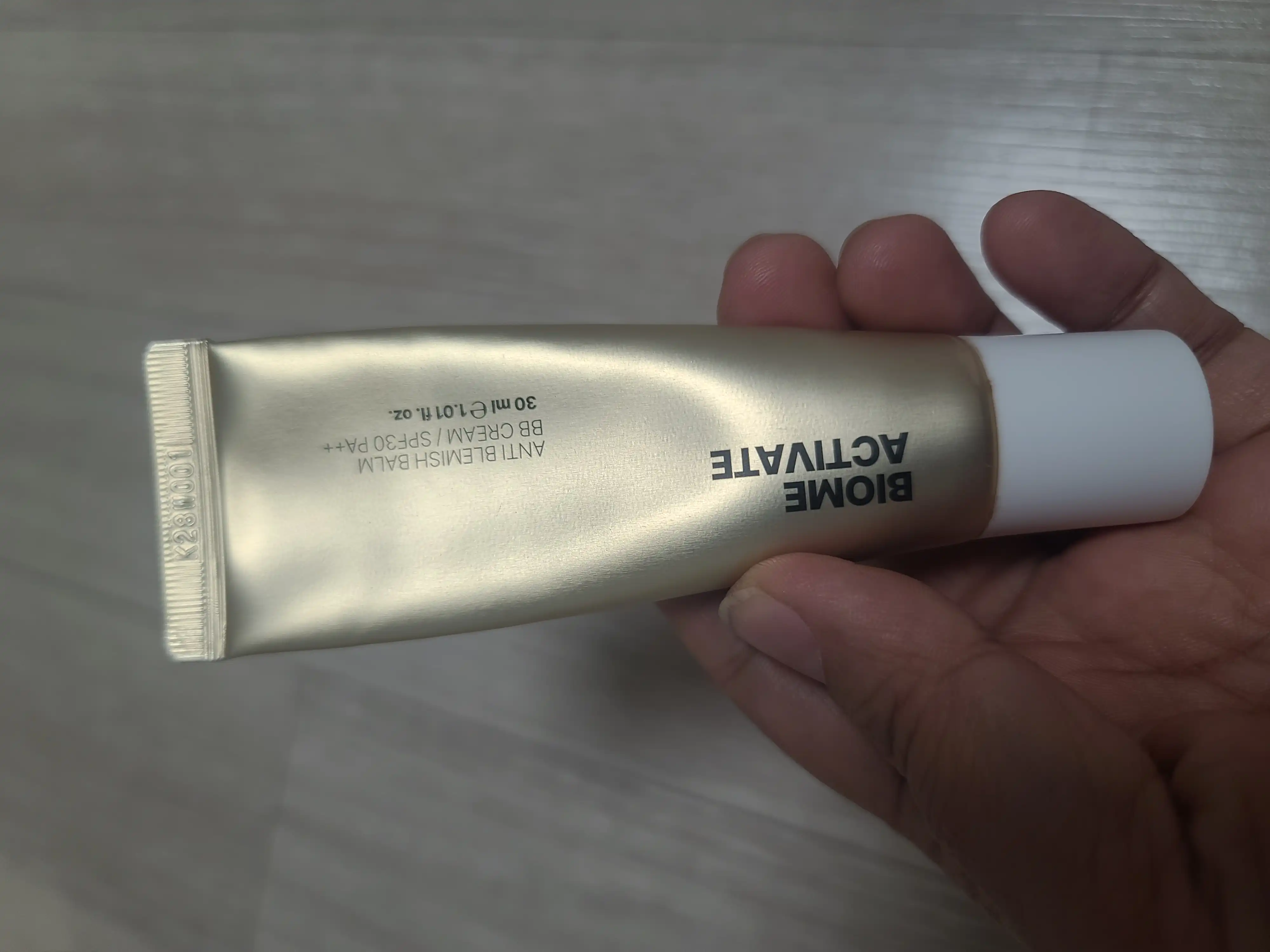 언니의파우치 리뷰 이미지 2 - [안티 블레미쉬 밤 비비크림]