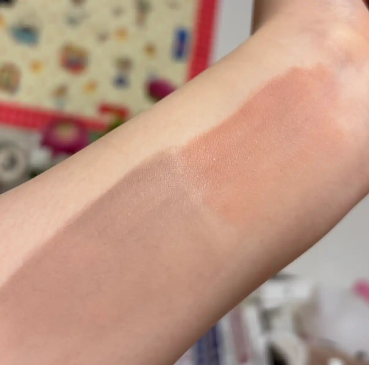 언니의파우치 리뷰 이미지 3 - [윙크 아이 쉐이드 프라이머]