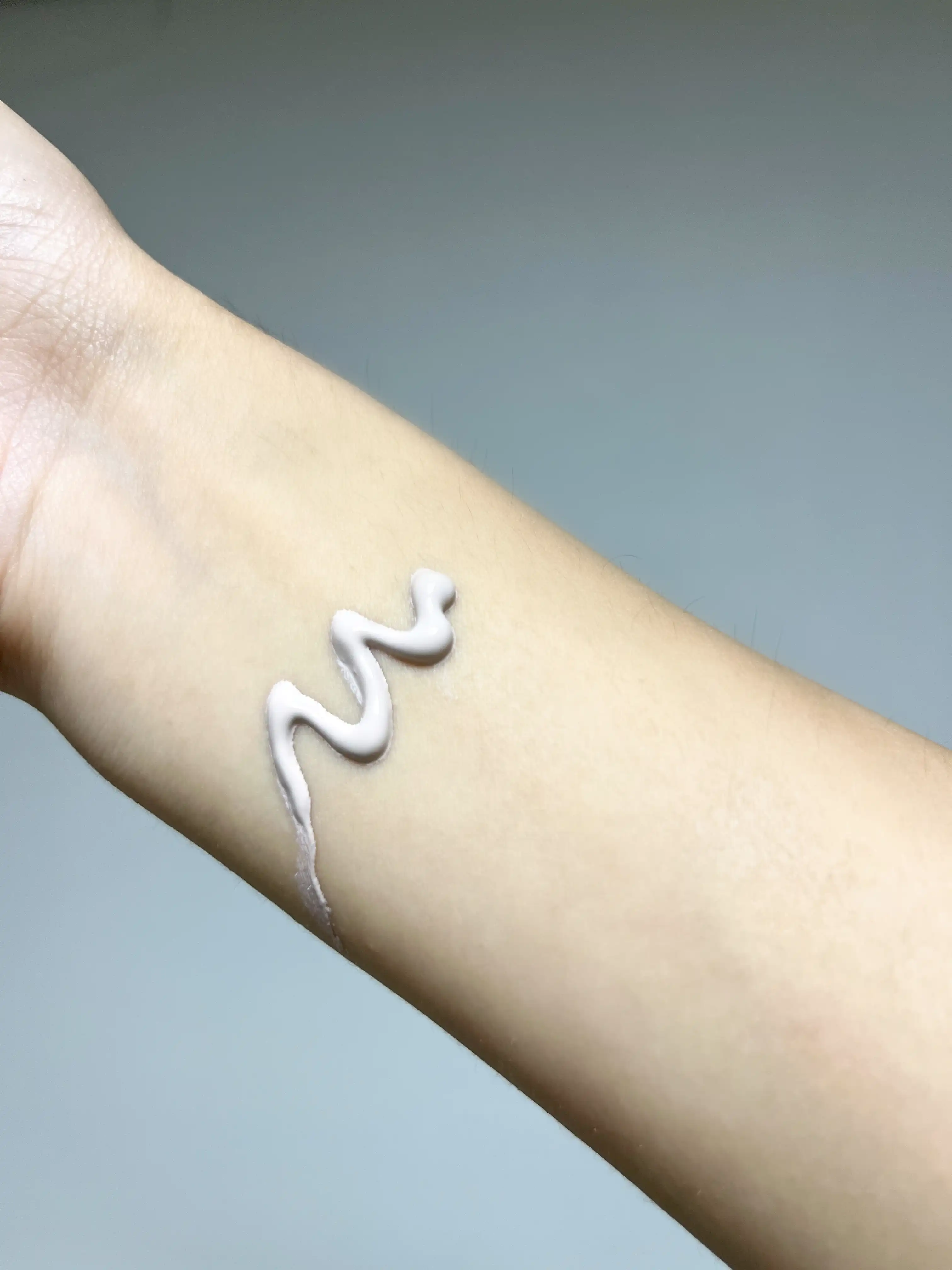 언니의파우치 리뷰 이미지 3 - [트렌스페어런트 리커버 비비크림]