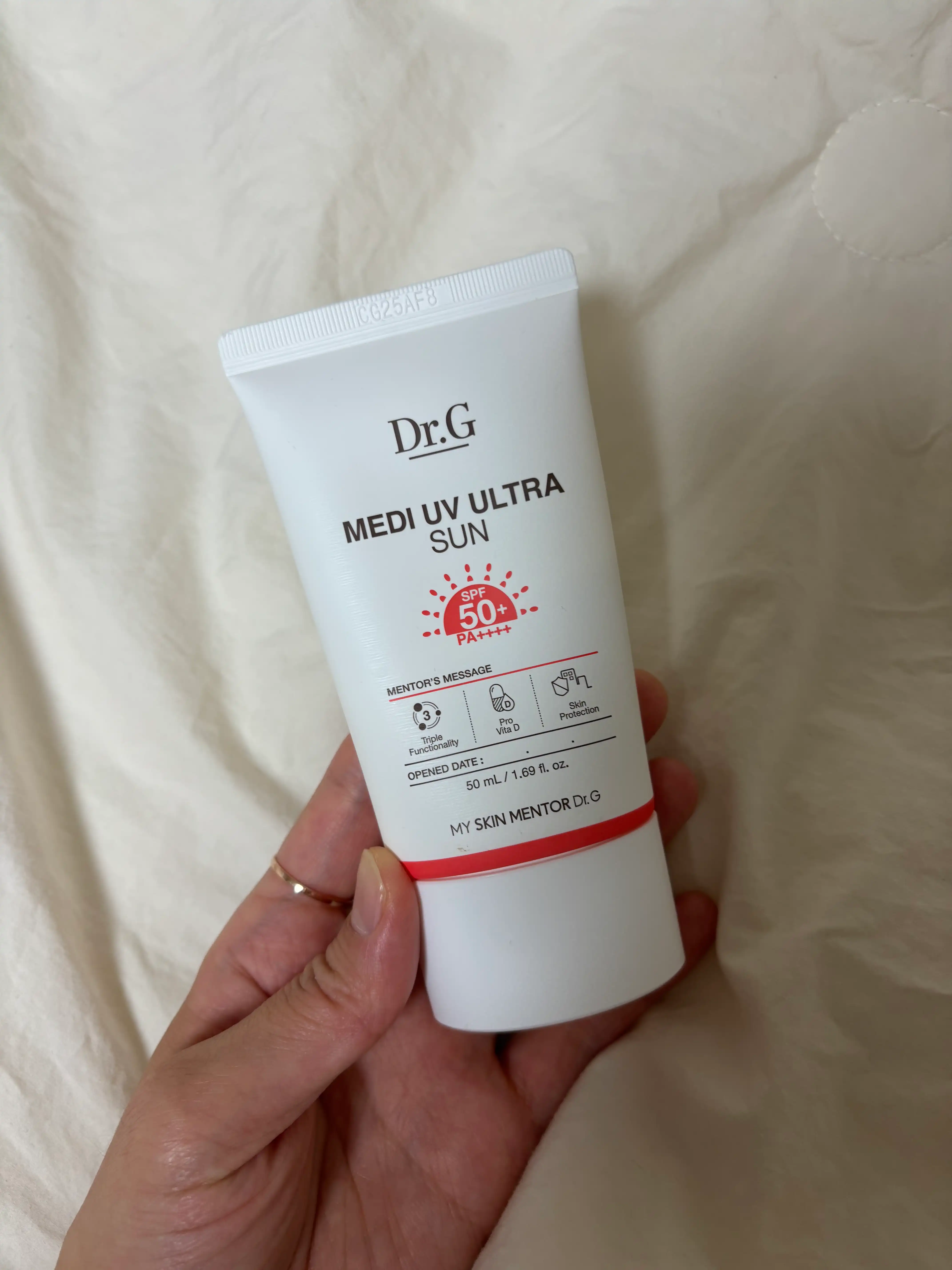 언니의파우치 리뷰 이미지 - [메디 UV 수분 톤업 선]