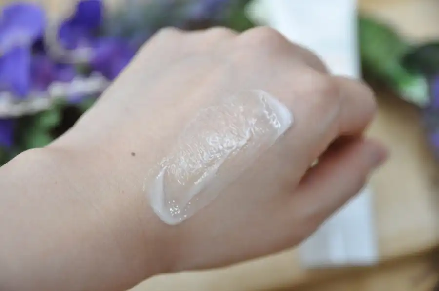 언니의파우치 리뷰 이미지 4 - [세이프 그린 선 에센스]