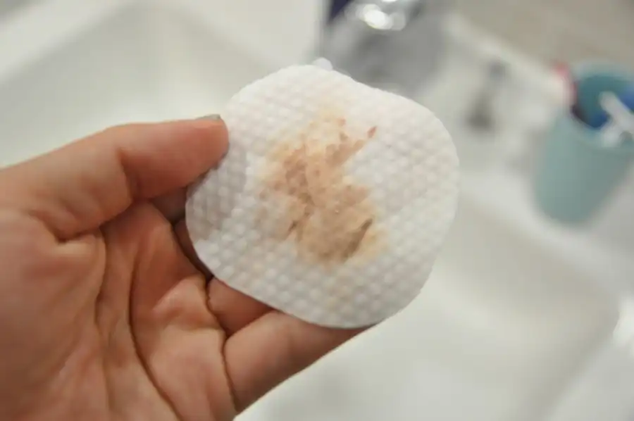 언니의파우치 리뷰 이미지 6 - [에잇 티 립 앤 아이 리무버 패드]