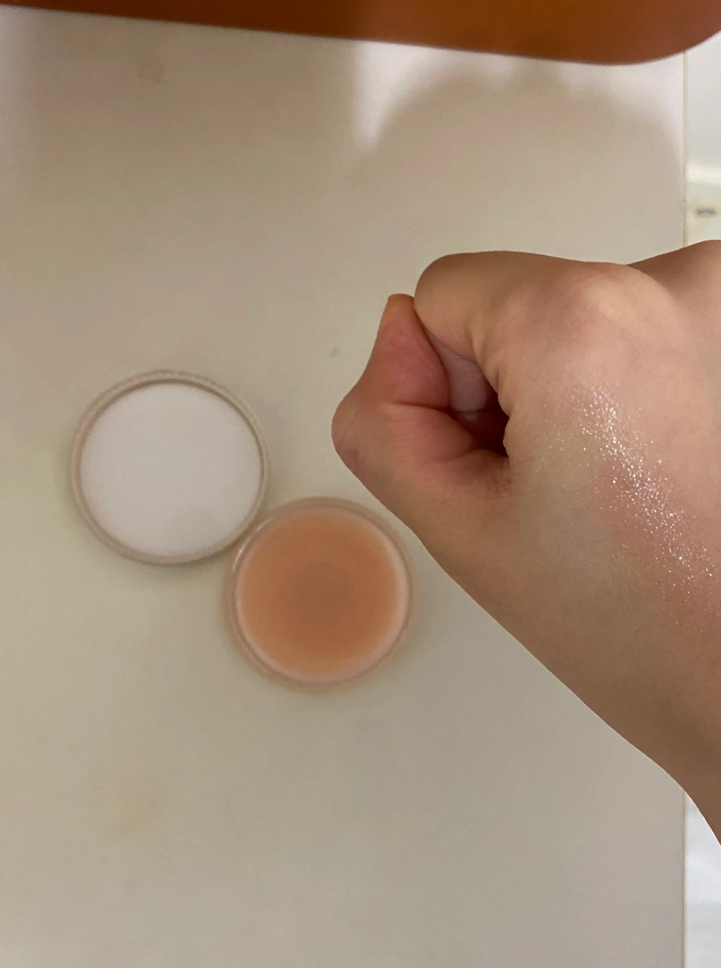 언니의파우치 리뷰 이미지 4 - [에버 모이스트 립밤]