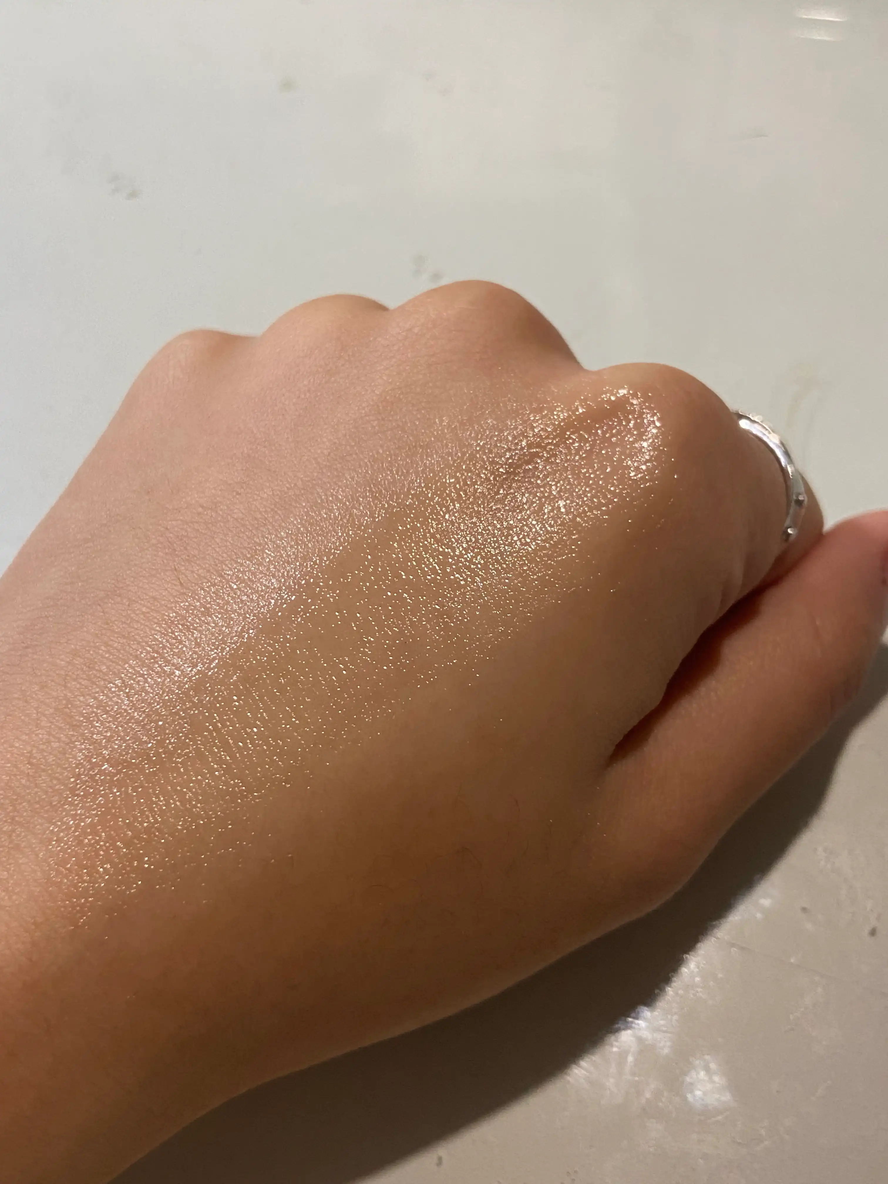 언니의파우치 리뷰 이미지 3 - [님프 광채 볼류머]