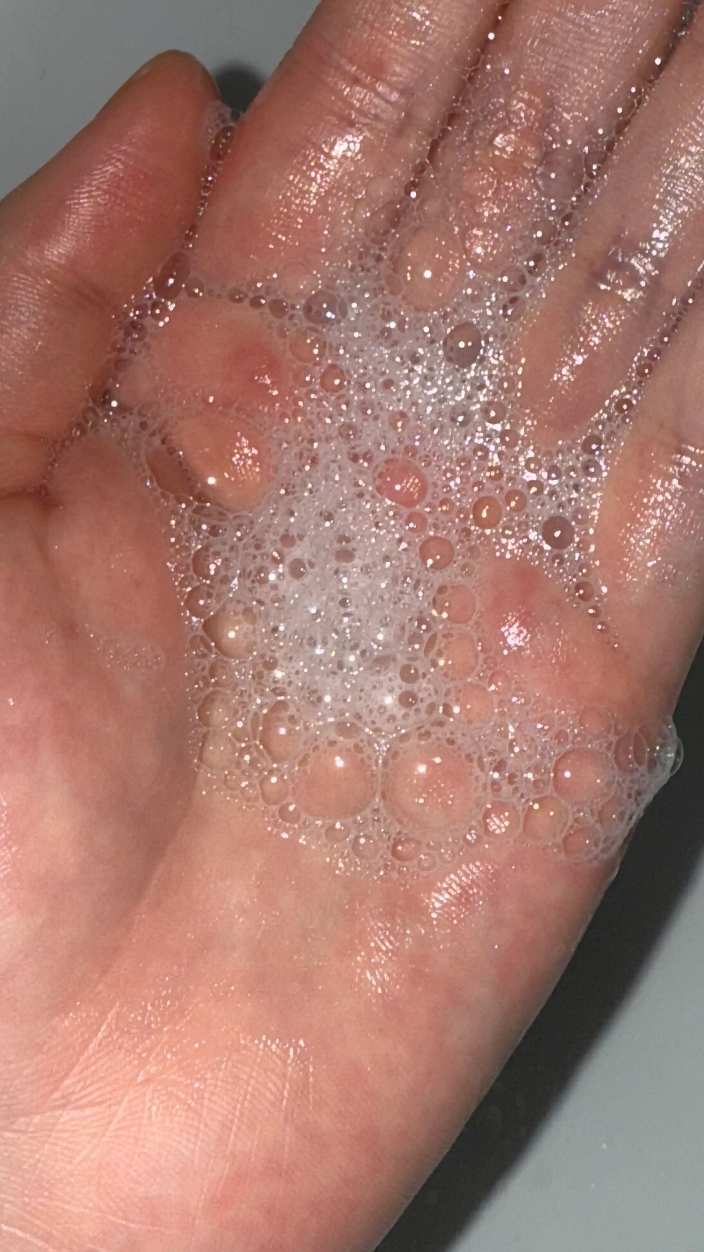 언니의파우치 리뷰 이미지 3 - [레이비 산양유 바디워시]