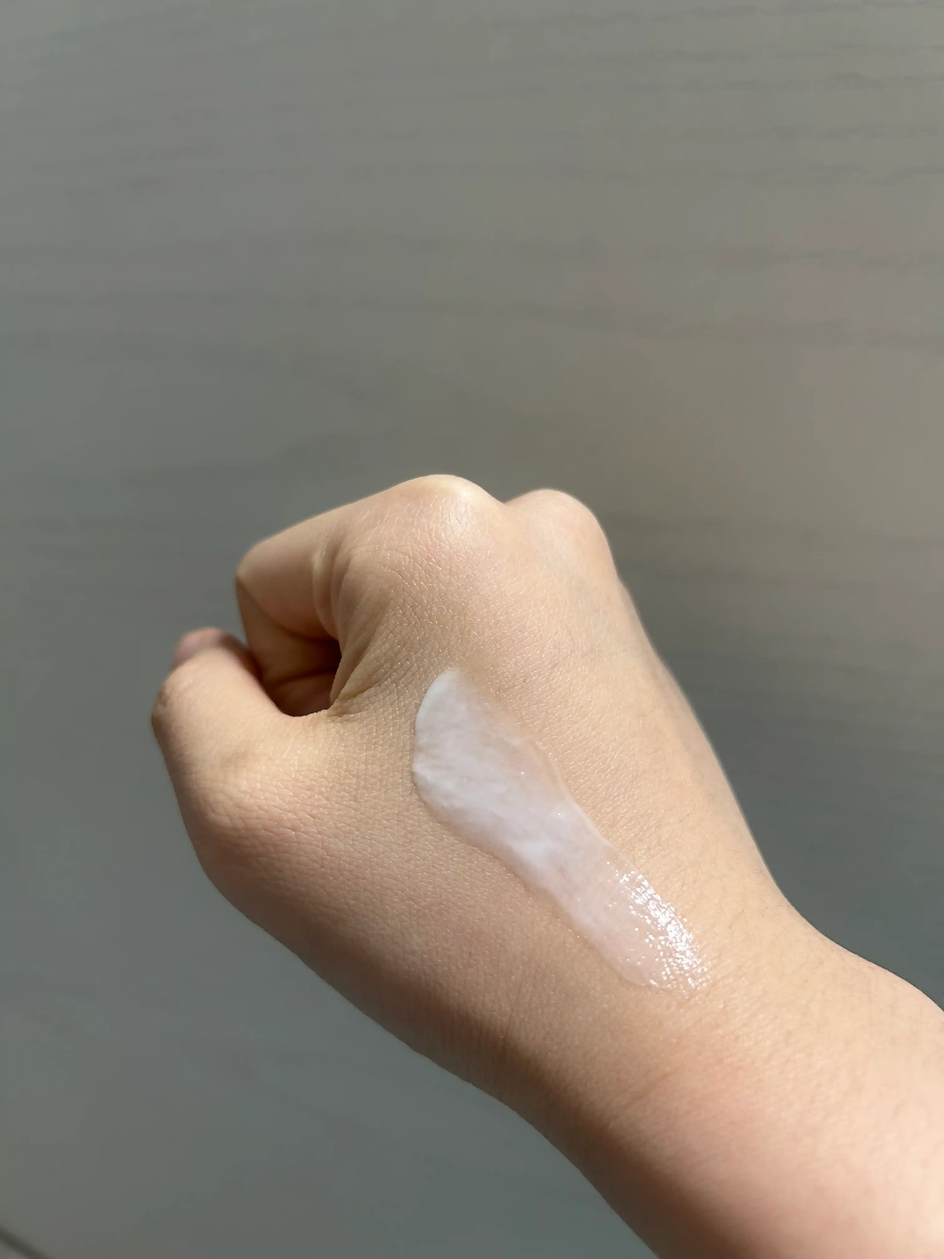 언니의파우치 리뷰 이미지 3 - [뽀얀쌀 맑은톤 선젤로션]