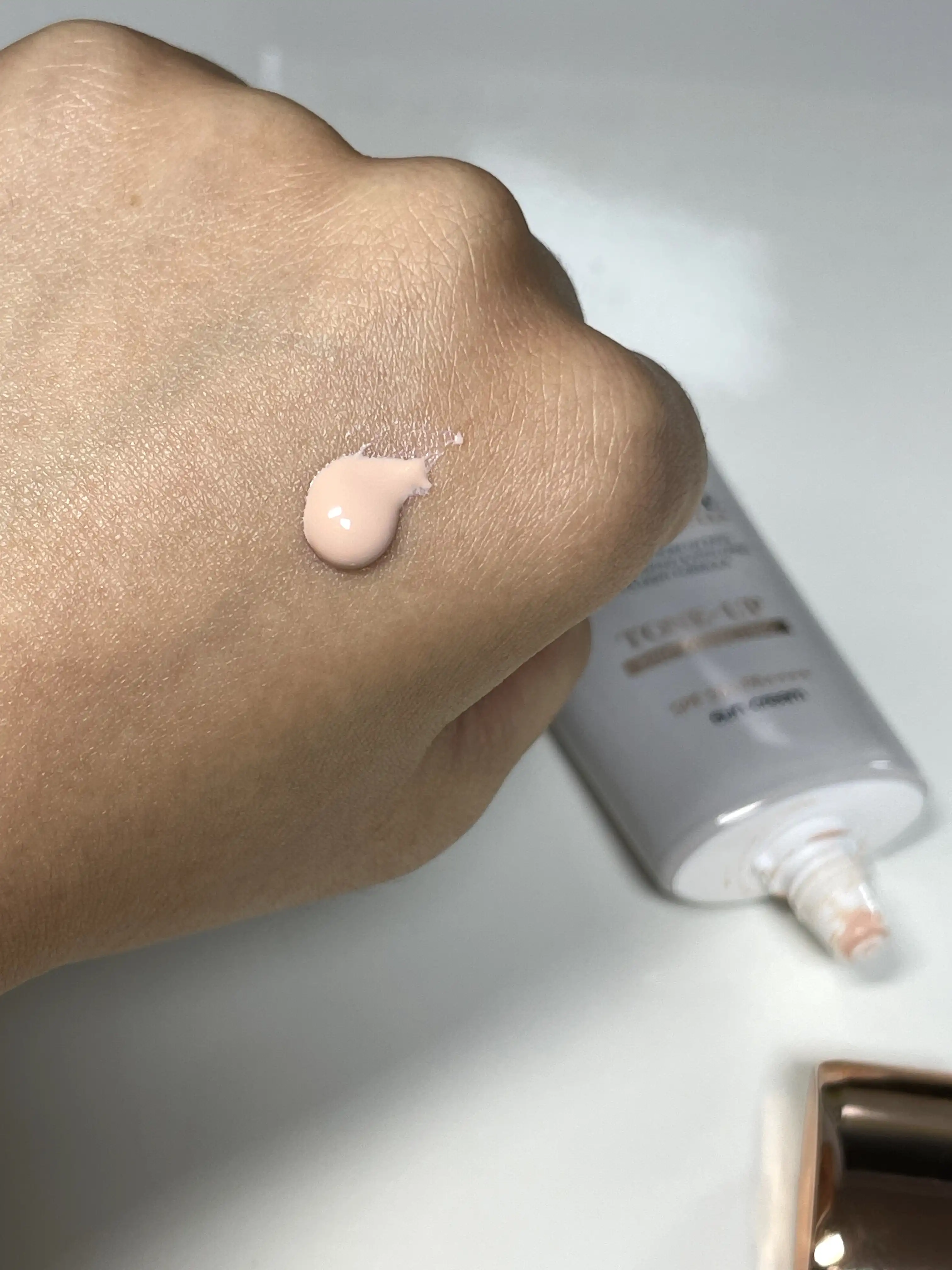 언니의파우치 리뷰 이미지 3 - [워터풀 핑크 톤업 선크림]