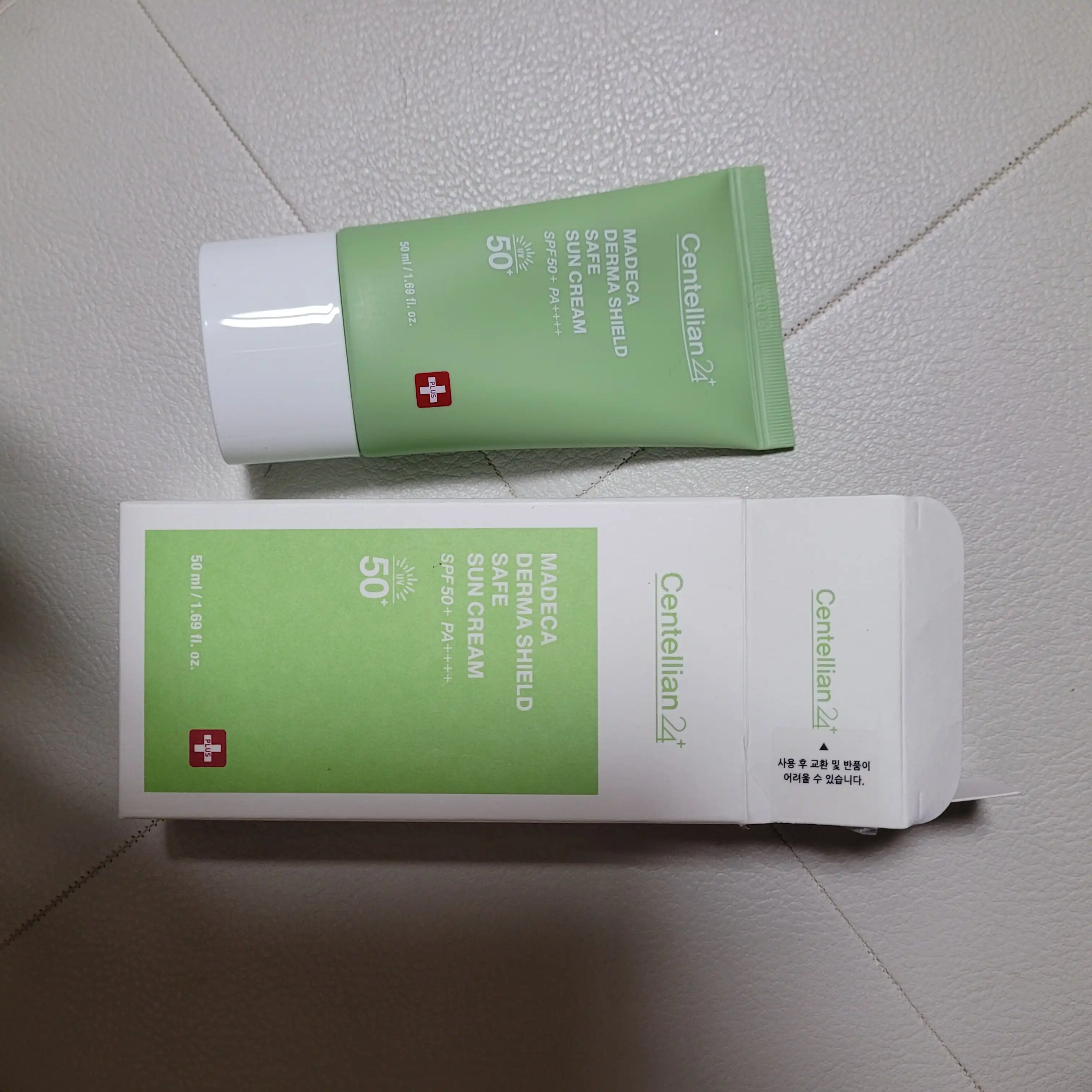 언니의파우치 리뷰 이미지 - [마데카 더마 쉴드 세이프 선크림]