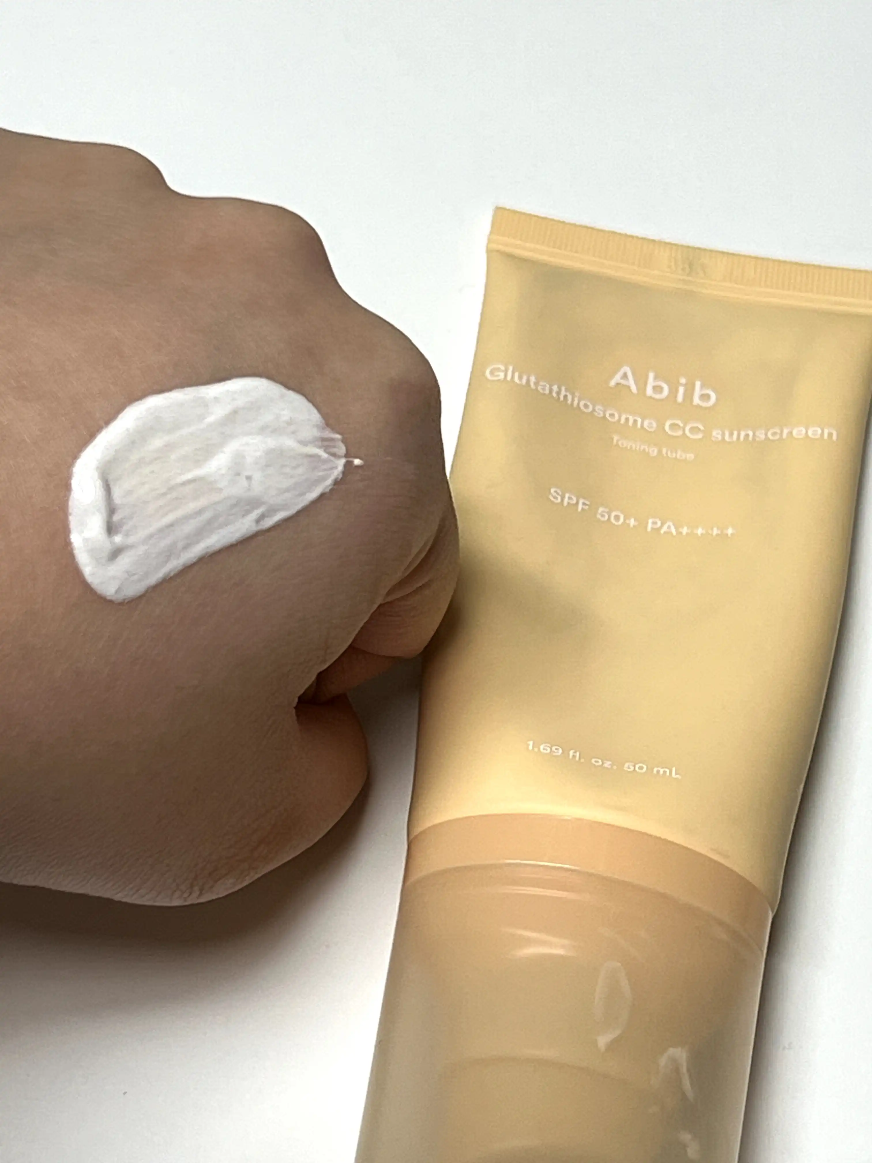 언니의파우치 리뷰 이미지 2 - [글루타치온좀 CC 선크림 토닝 튜브]