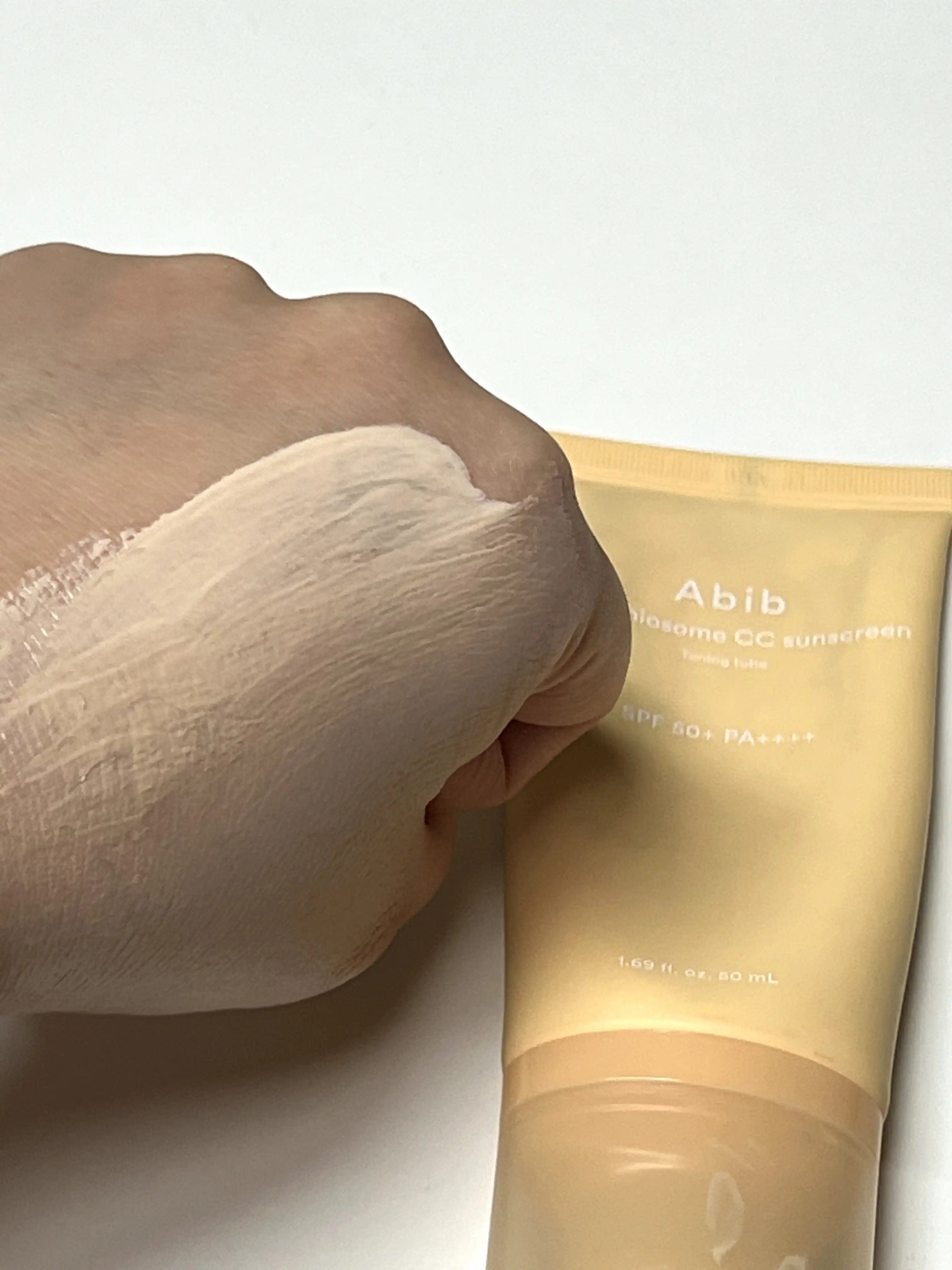 언니의파우치 리뷰 이미지 3 - [글루타치온좀 CC 선크림 토닝 튜브]