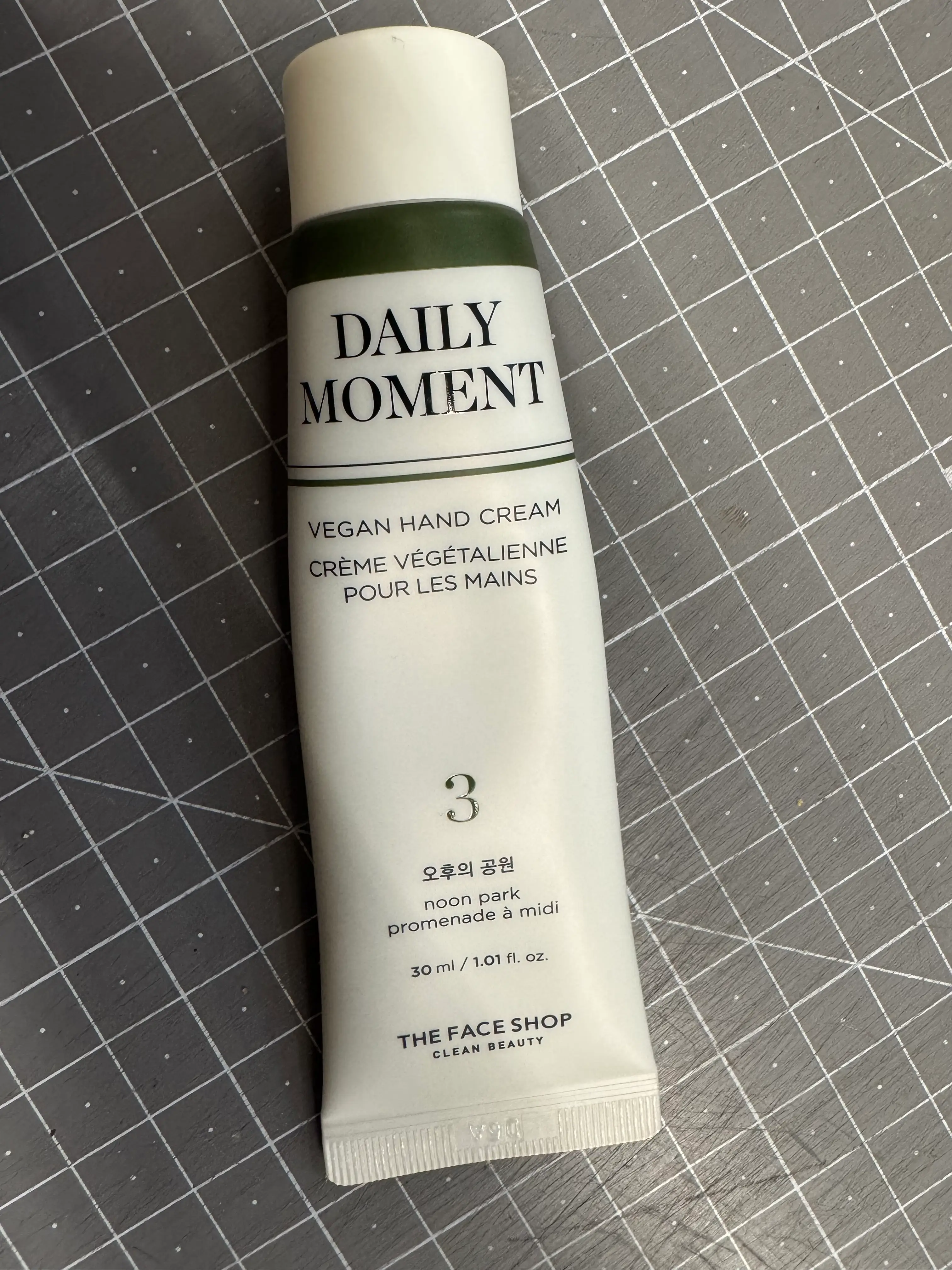 선택된 언니의파우치 리뷰 이미지 - [데일리 모먼트 비건 핸드크림]