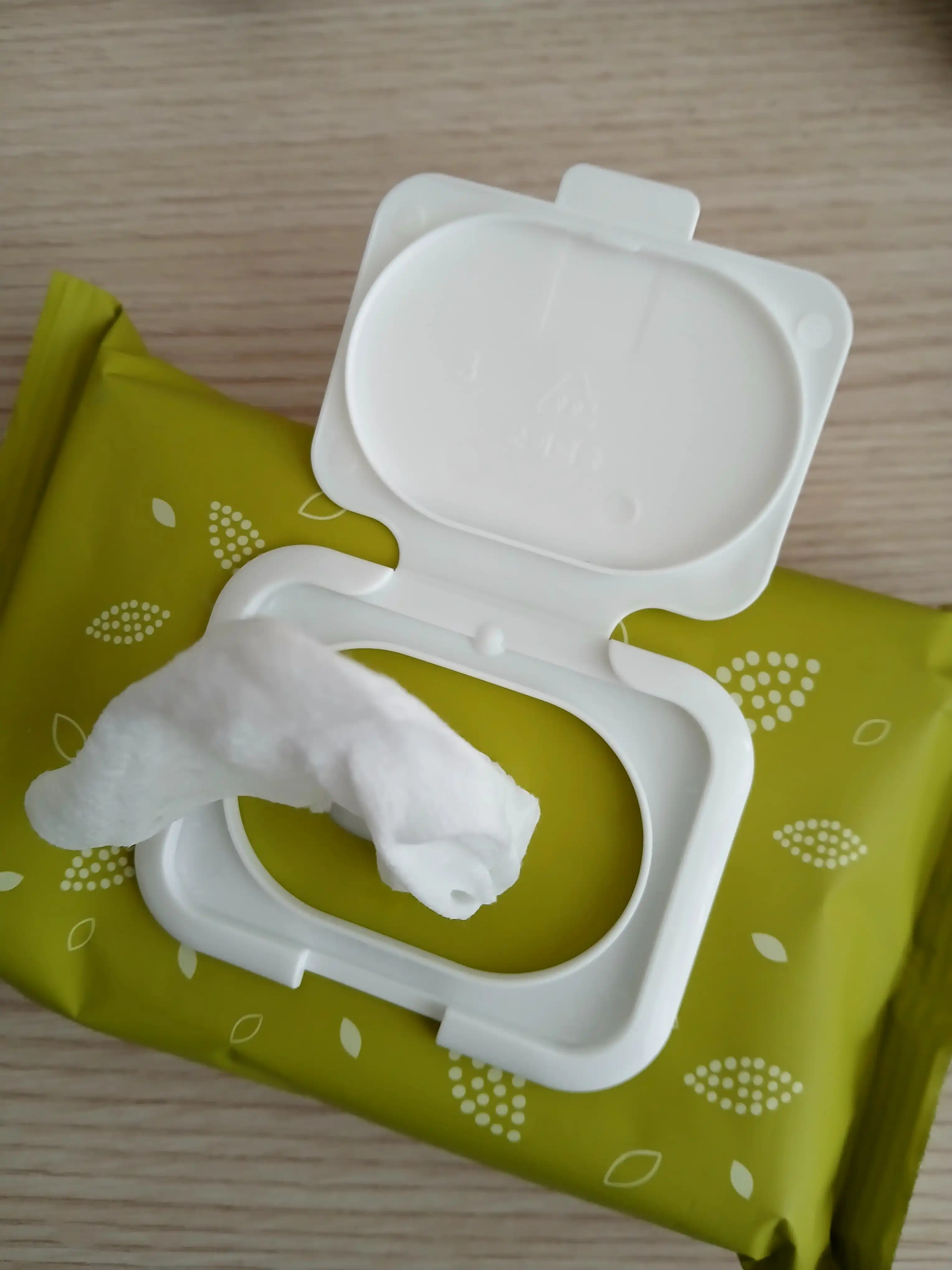 언니의파우치 리뷰 이미지 2 - [녹차 클렌징티슈]