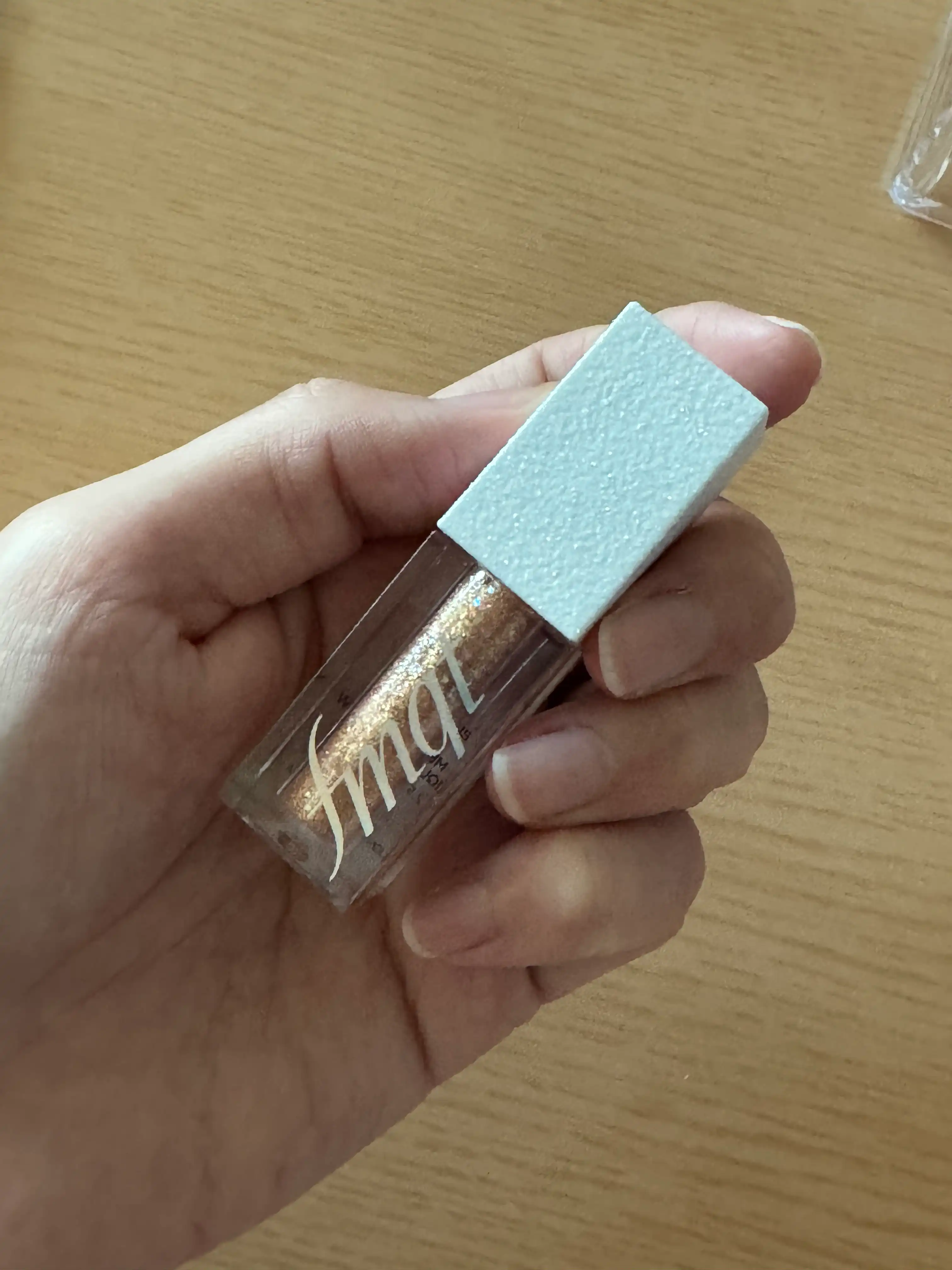 언니의파우치 리뷰 이미지 - [메탈릭 리퀴드 섀도우]