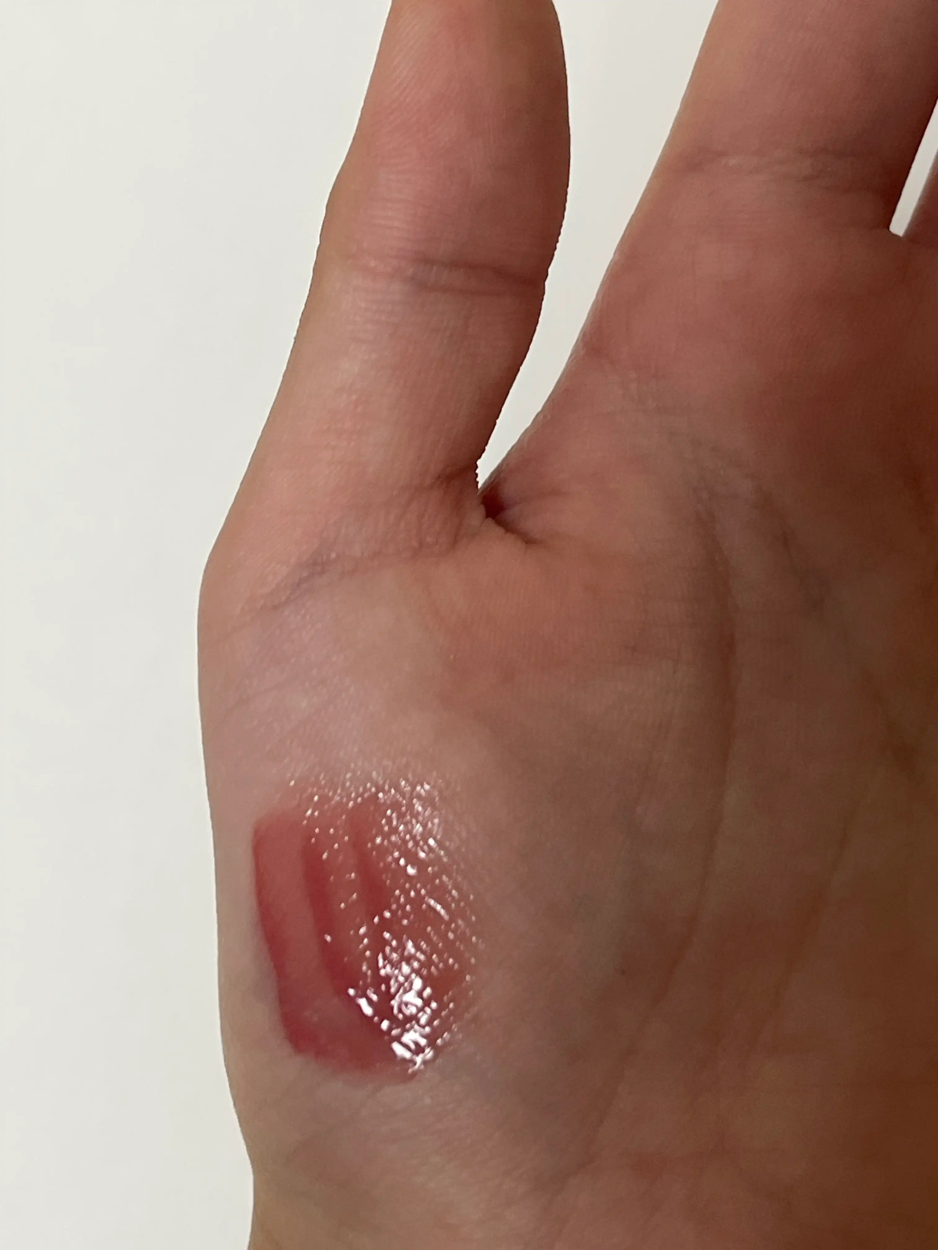 언니의파우치 리뷰 이미지 2 - [(컬러그램X잔망루피) 탕후루 탱글 틴트 밀크]