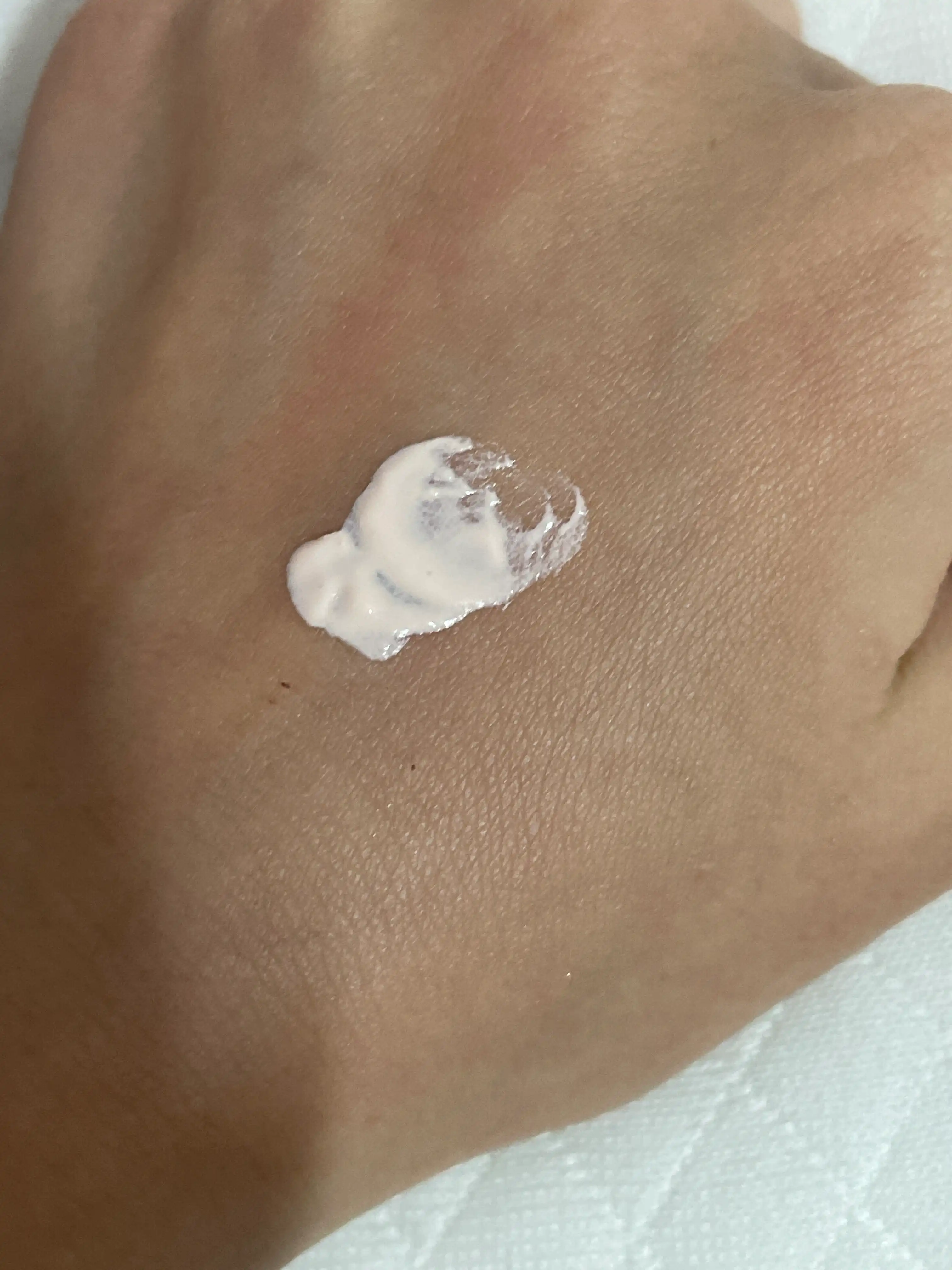 언니의파우치 리뷰 이미지 3 - [UV프로텍터 톤업]