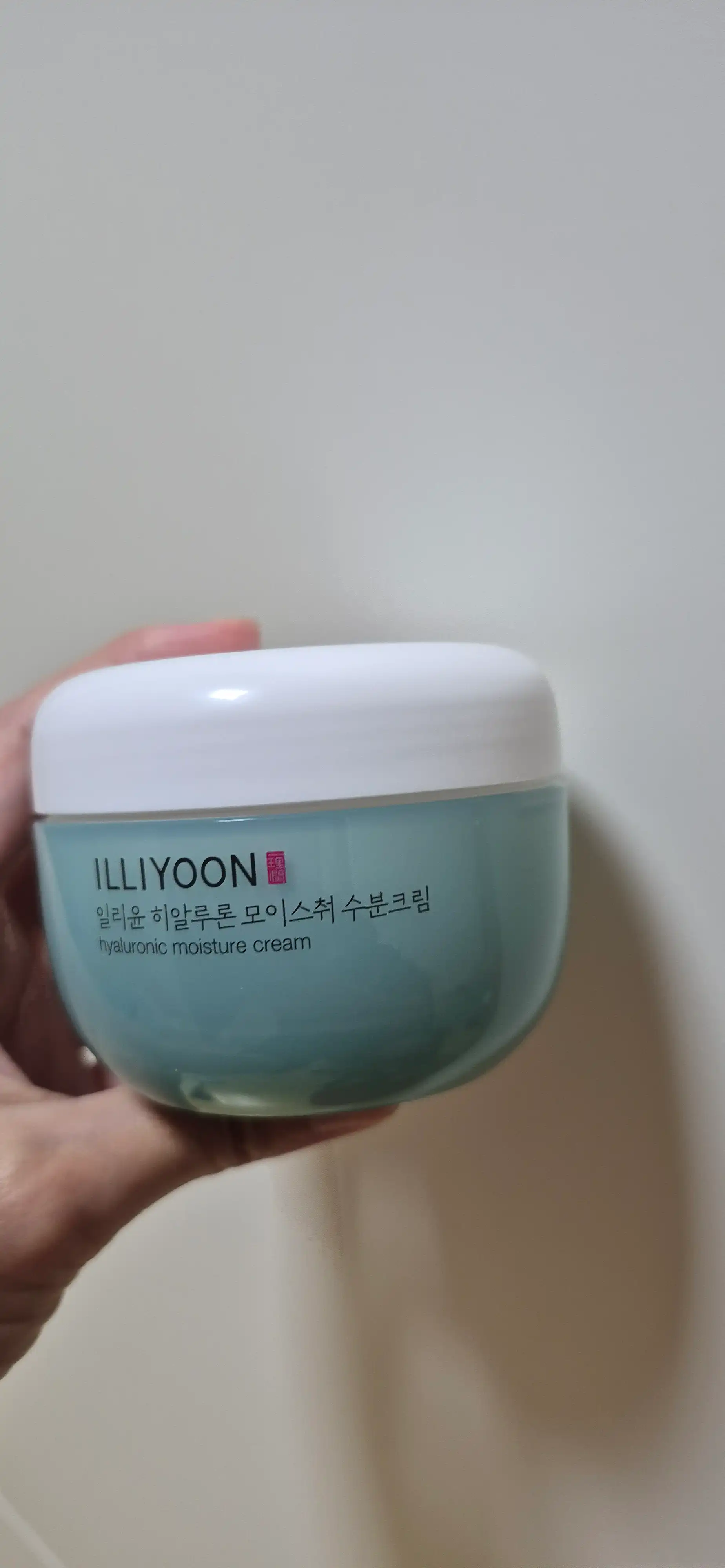 언니의파우치 리뷰 이미지 - [ 히알루론 모이스춰 수분크림]