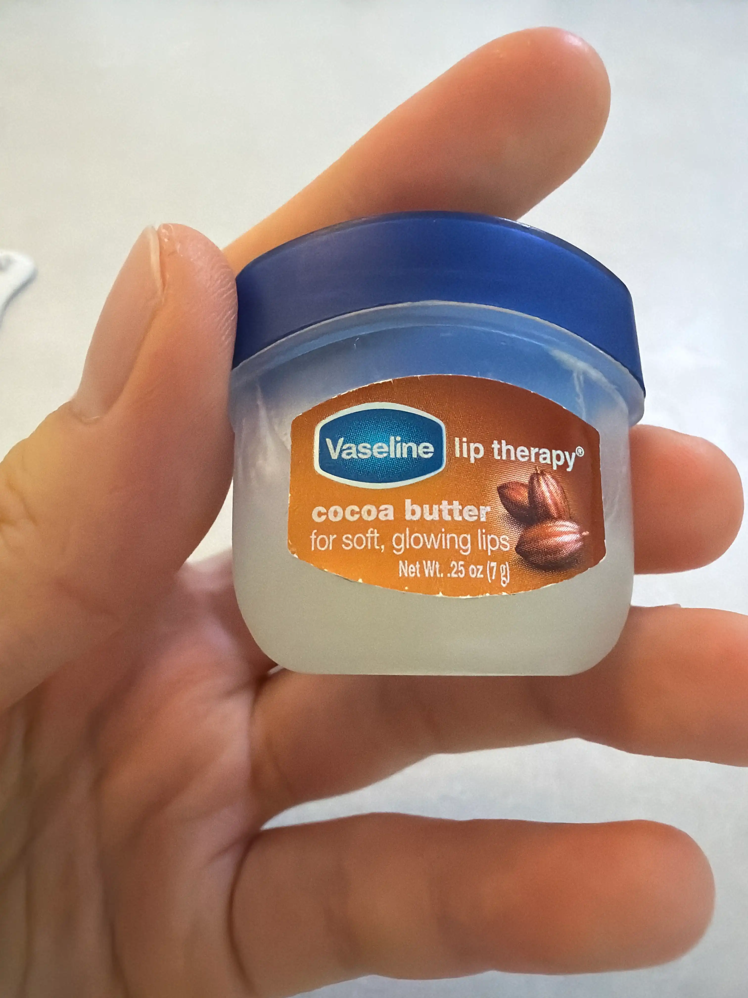 언니의파우치 리뷰 이미지 2 - [립테라피 미니자 립밤 퀸비]