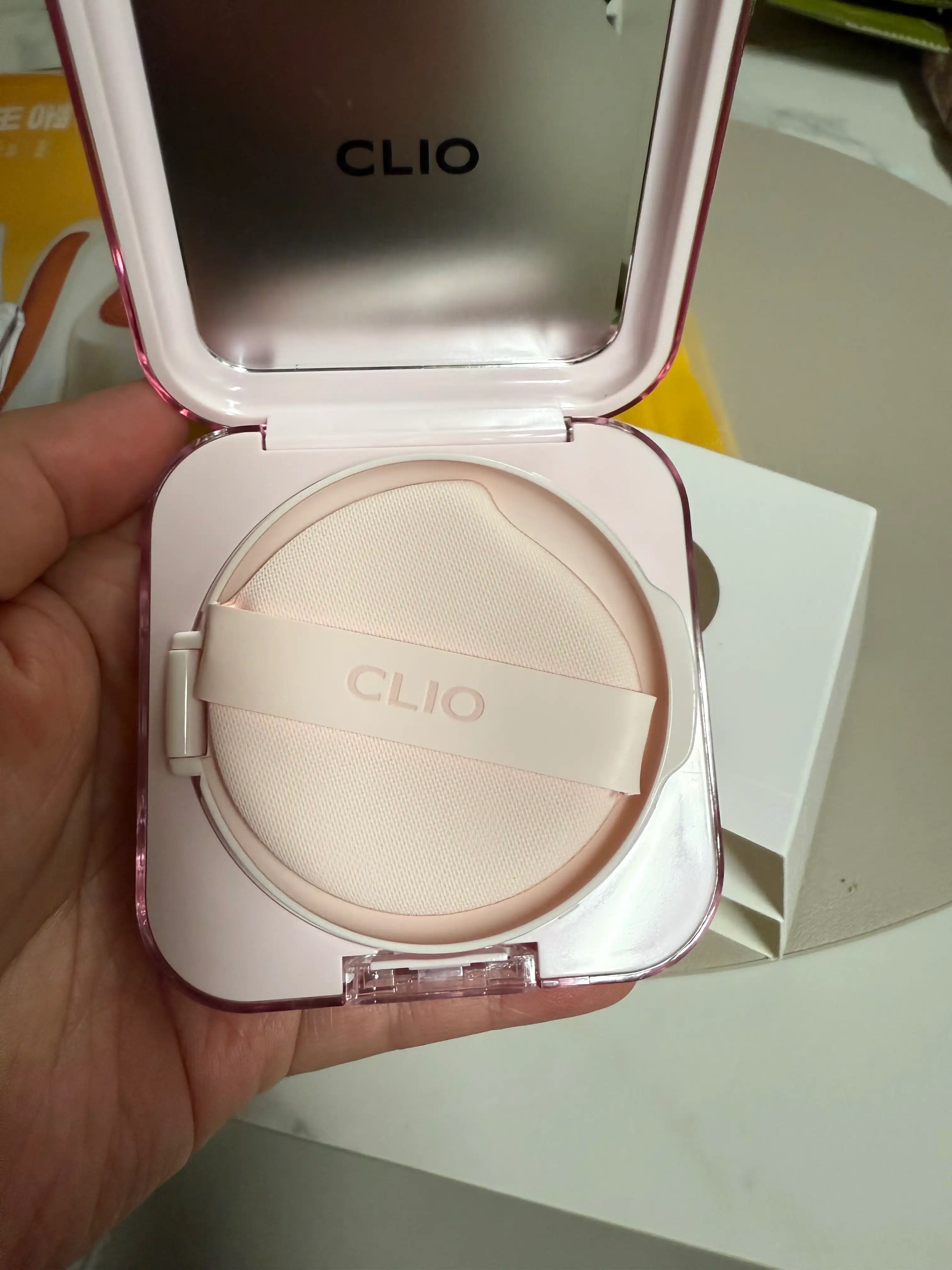 언니의파우치 리뷰 이미지 - [킬 커버 메쉬 글로우 에센셜 쿠션]