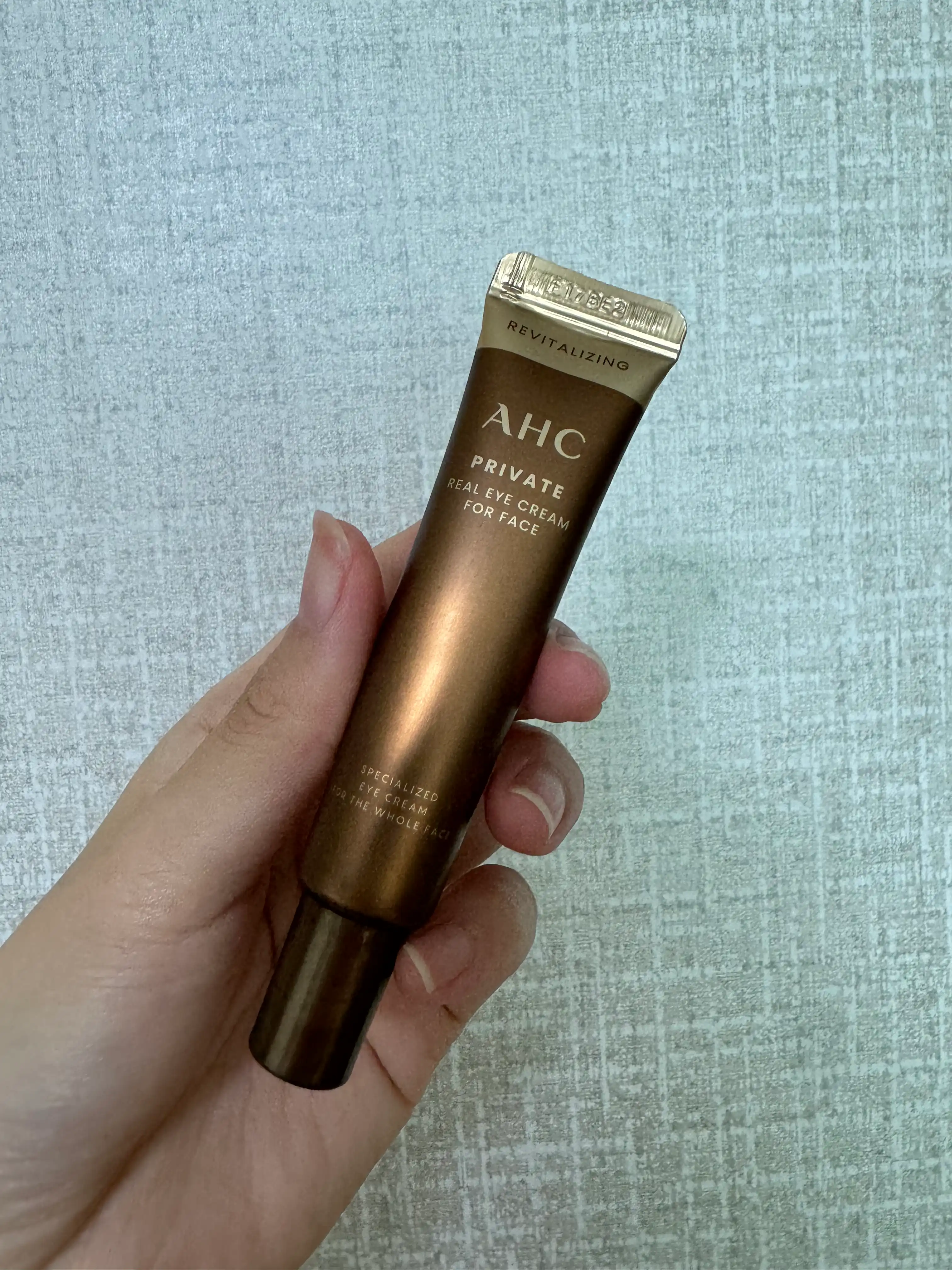 언니의파우치 리뷰 이미지 - [프라이빗 리얼 아이크림 포 페이스]