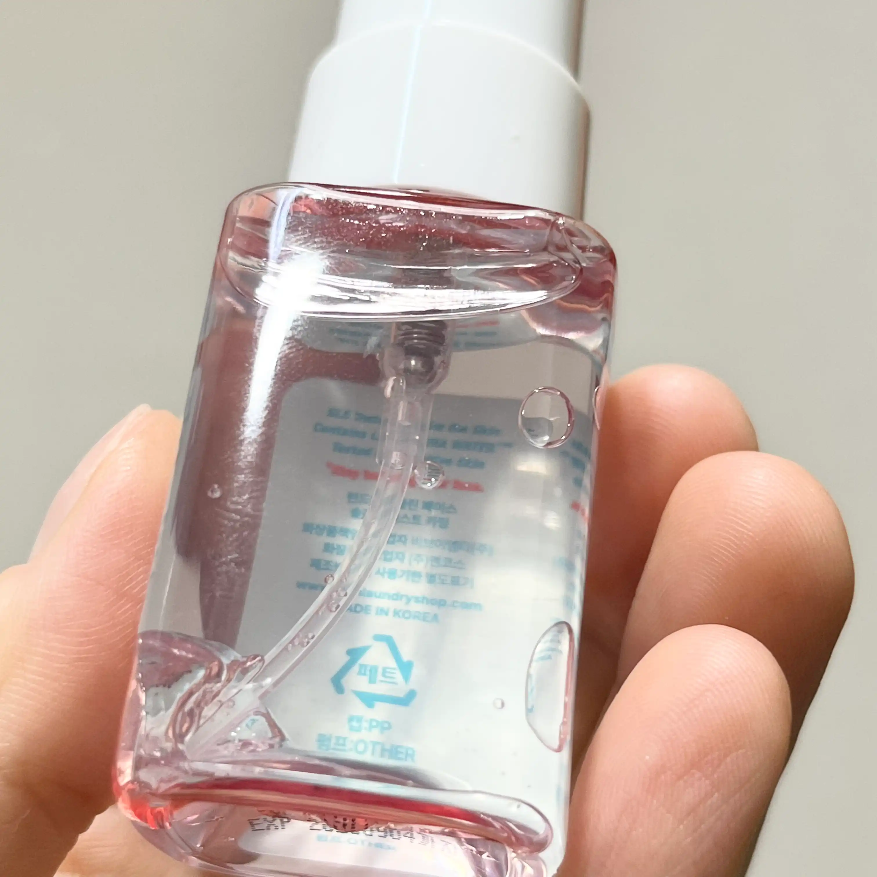 언니의파우치 리뷰 이미지 3 - [클린 페이스 솔리드 미스트 카밍]