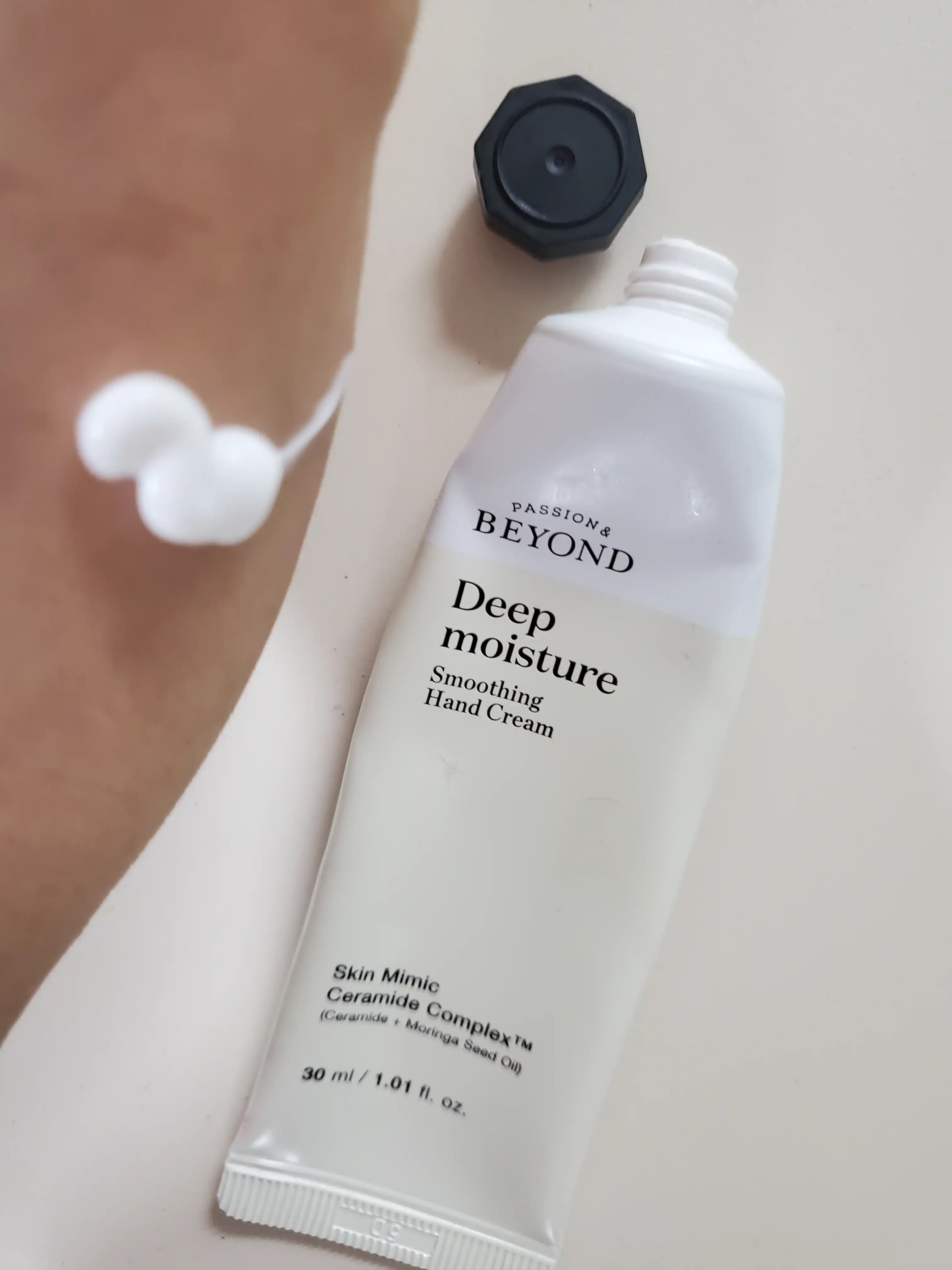 언니의파우치 리뷰 이미지 2 - [딥 모이스처 스무딩 핸드크림]