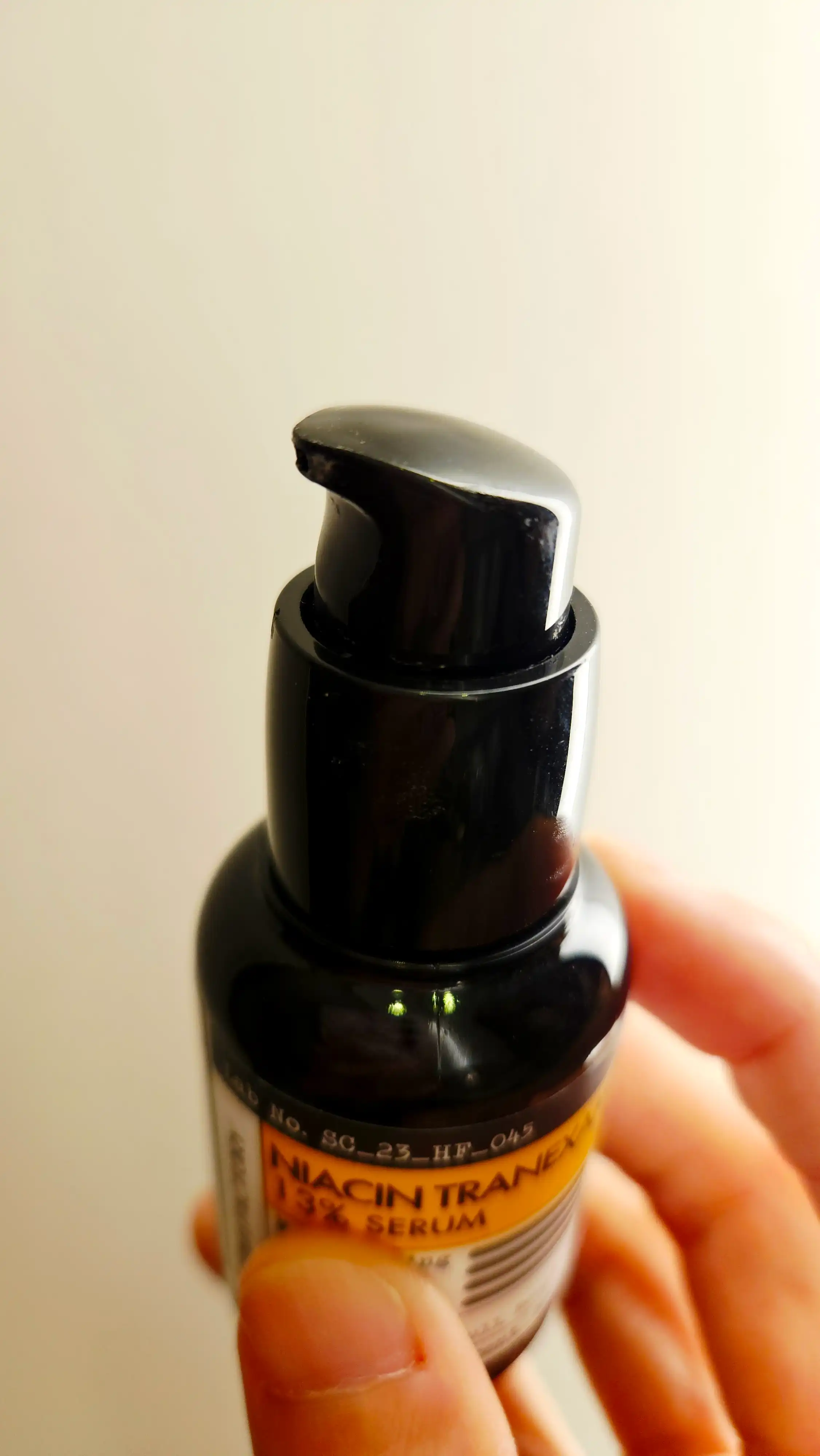 언니의파우치 리뷰 이미지 4 - [나이아신 트라넥삼산 13프로 세럼]