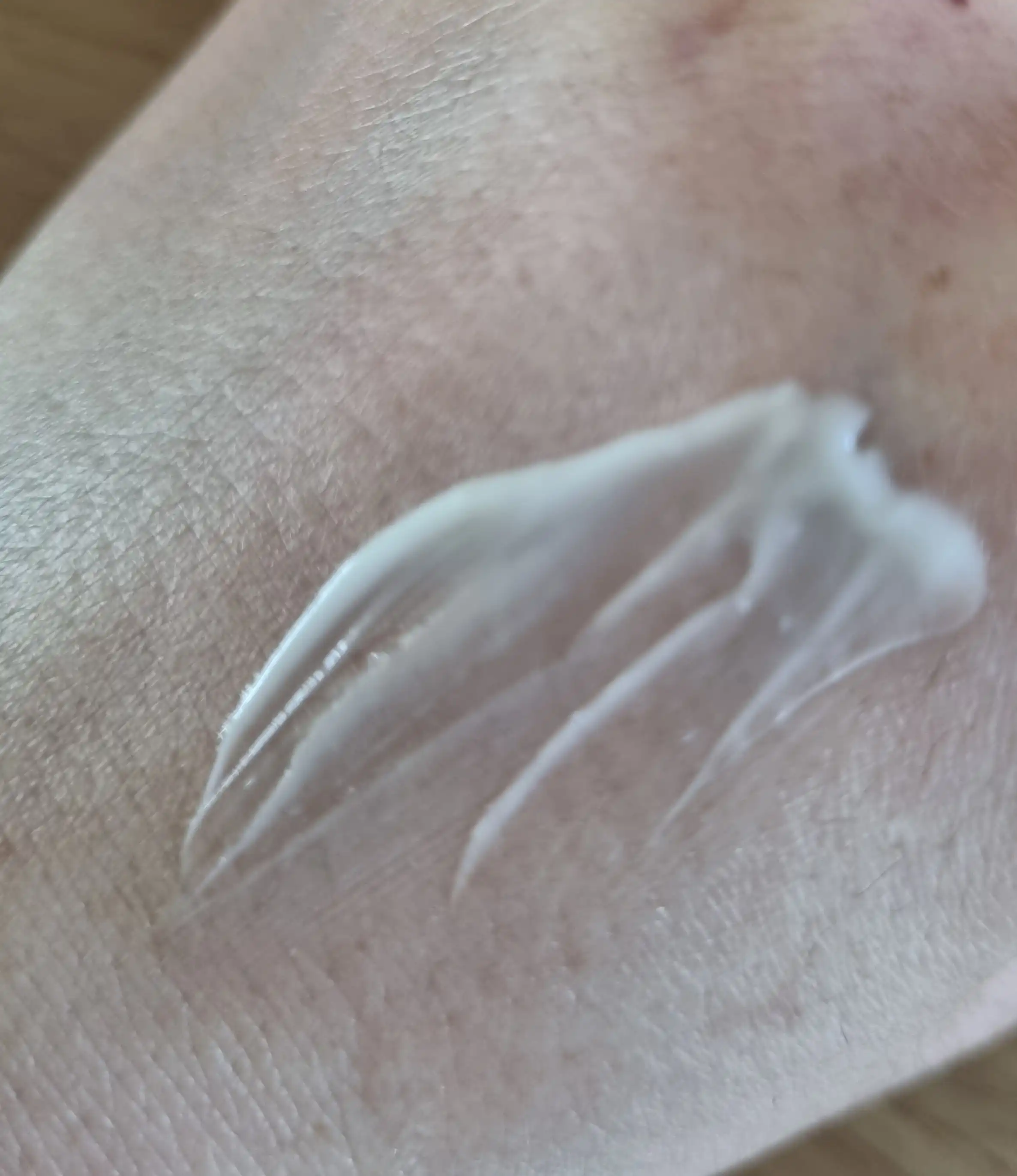 언니의파우치 리뷰 이미지 2 - [한방 생율무크림]