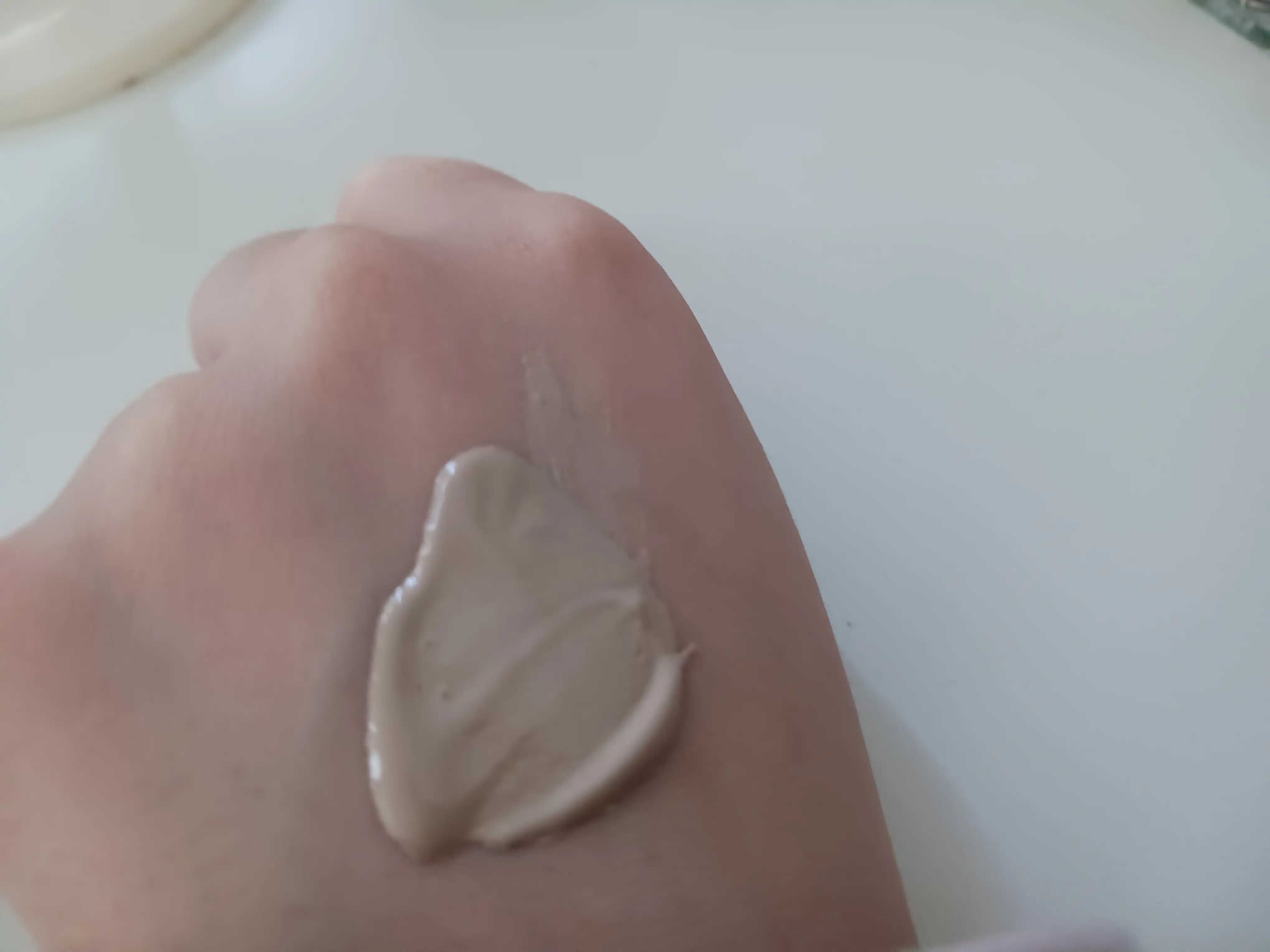 언니의파우치 리뷰 이미지 2 - [세븐펩타이드 콜라겐 비비크림]