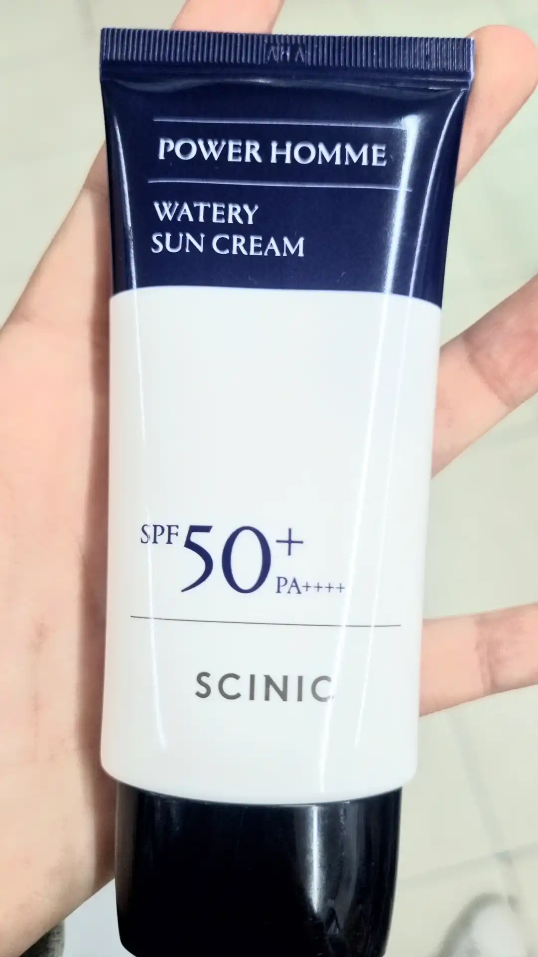 언니의파우치 리뷰 이미지 - [파워옴므 워터리선크림]