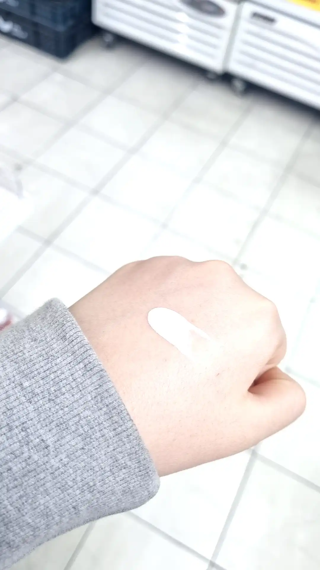 언니의파우치 리뷰 이미지 2 - [파워옴므 워터리선크림]