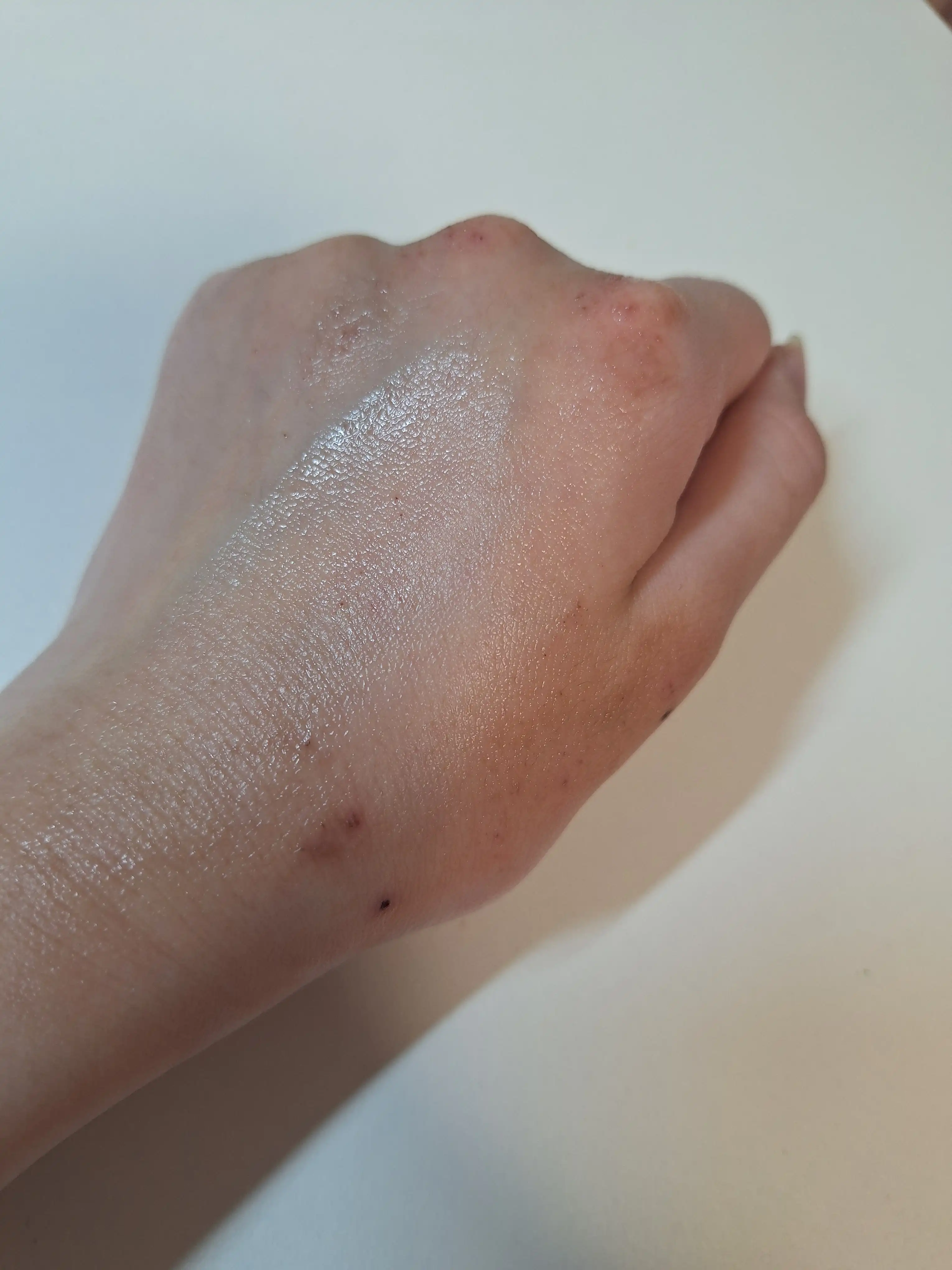 언니의파우치 리뷰 이미지 3 - [4번 모공제로 깐달걀 토너패드]