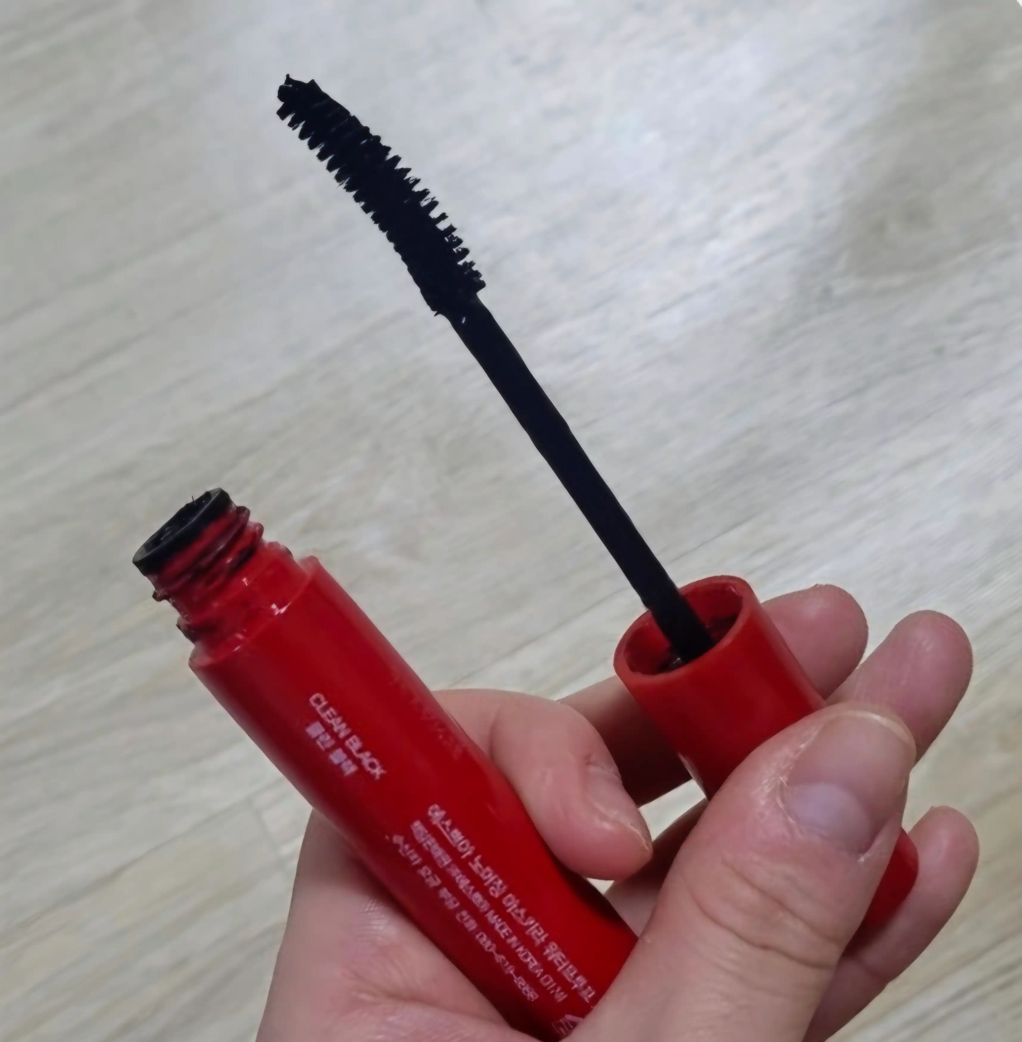 언니의파우치 리뷰 이미지 2 - [노머징 마스카라 워터프루프 XP]