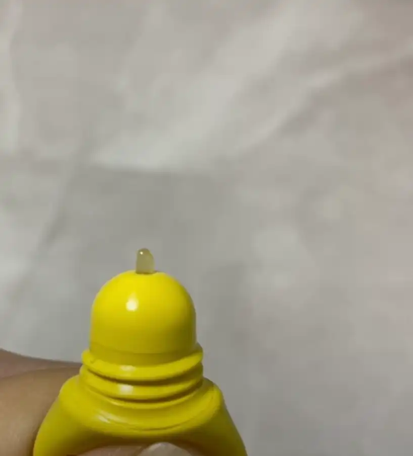 언니의파우치 리뷰 이미지 4 - [모이스처라이징 립밤 클래식 튜브형]