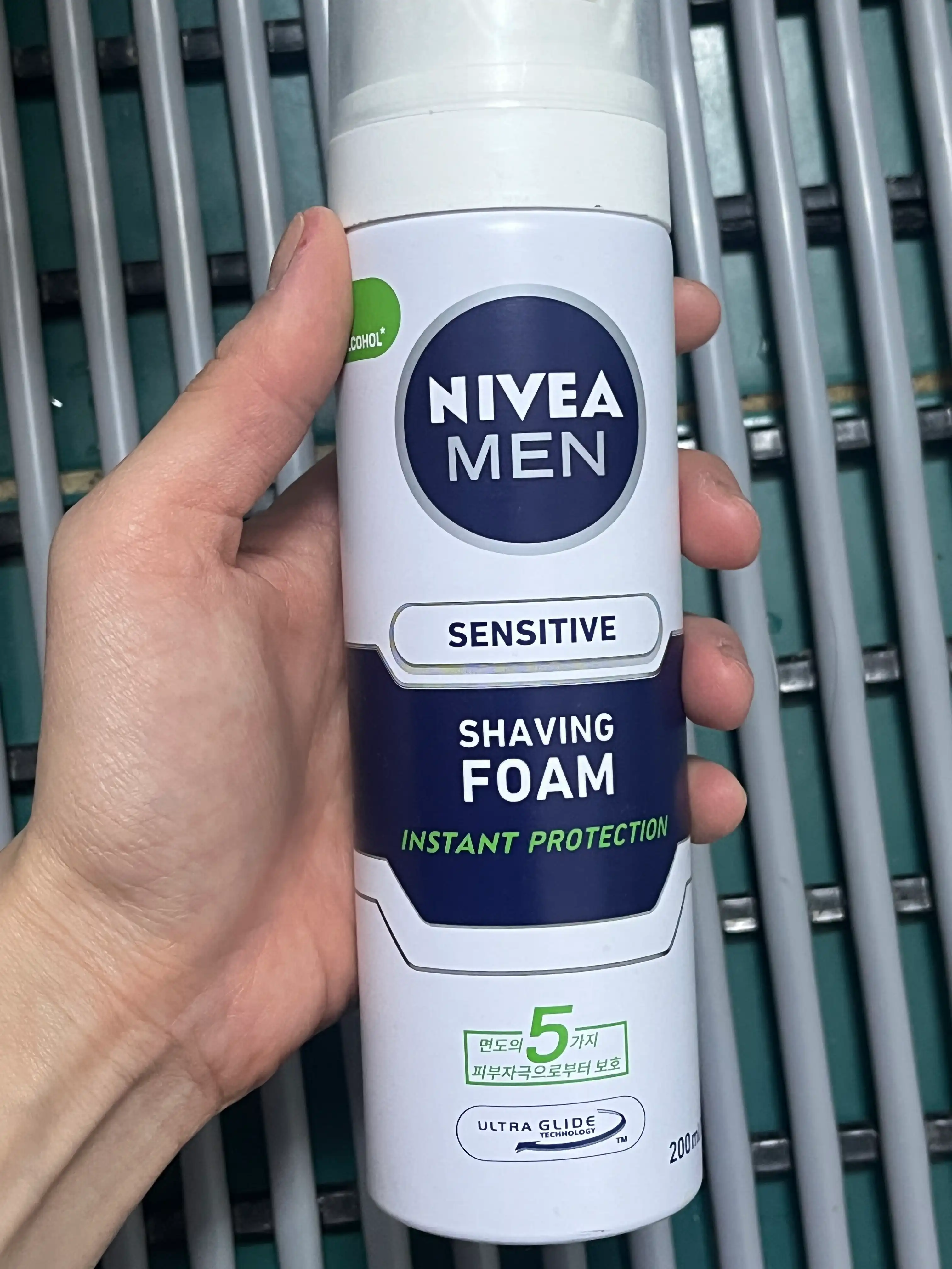 언니의파우치 리뷰 이미지 3 - [니베아 맨 센서티브 리커버리 쉐이빙 폼]