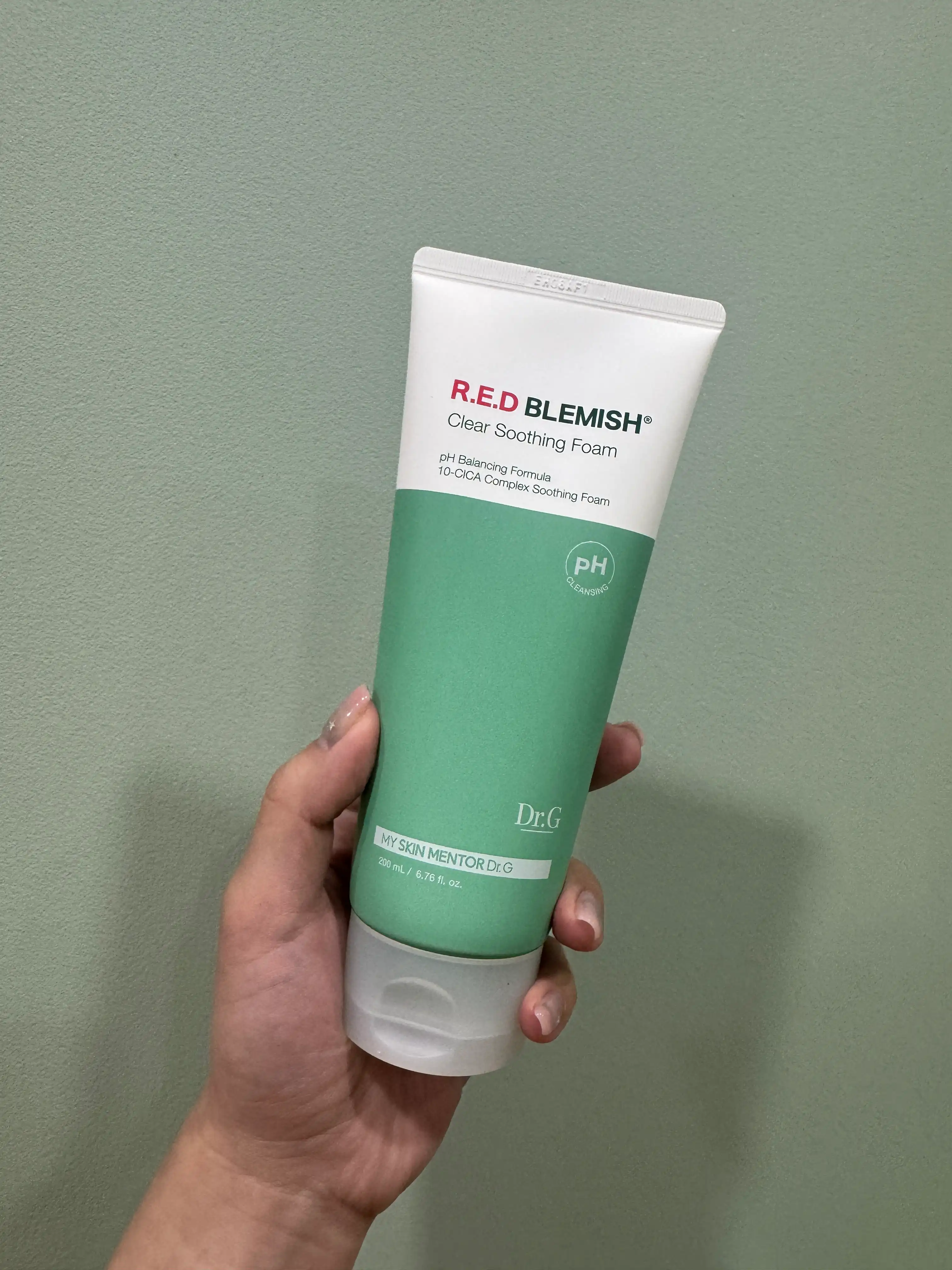 언니의파우치 리뷰 이미지 - [약산성 레드 블레미쉬 클리어 수딩 폼]