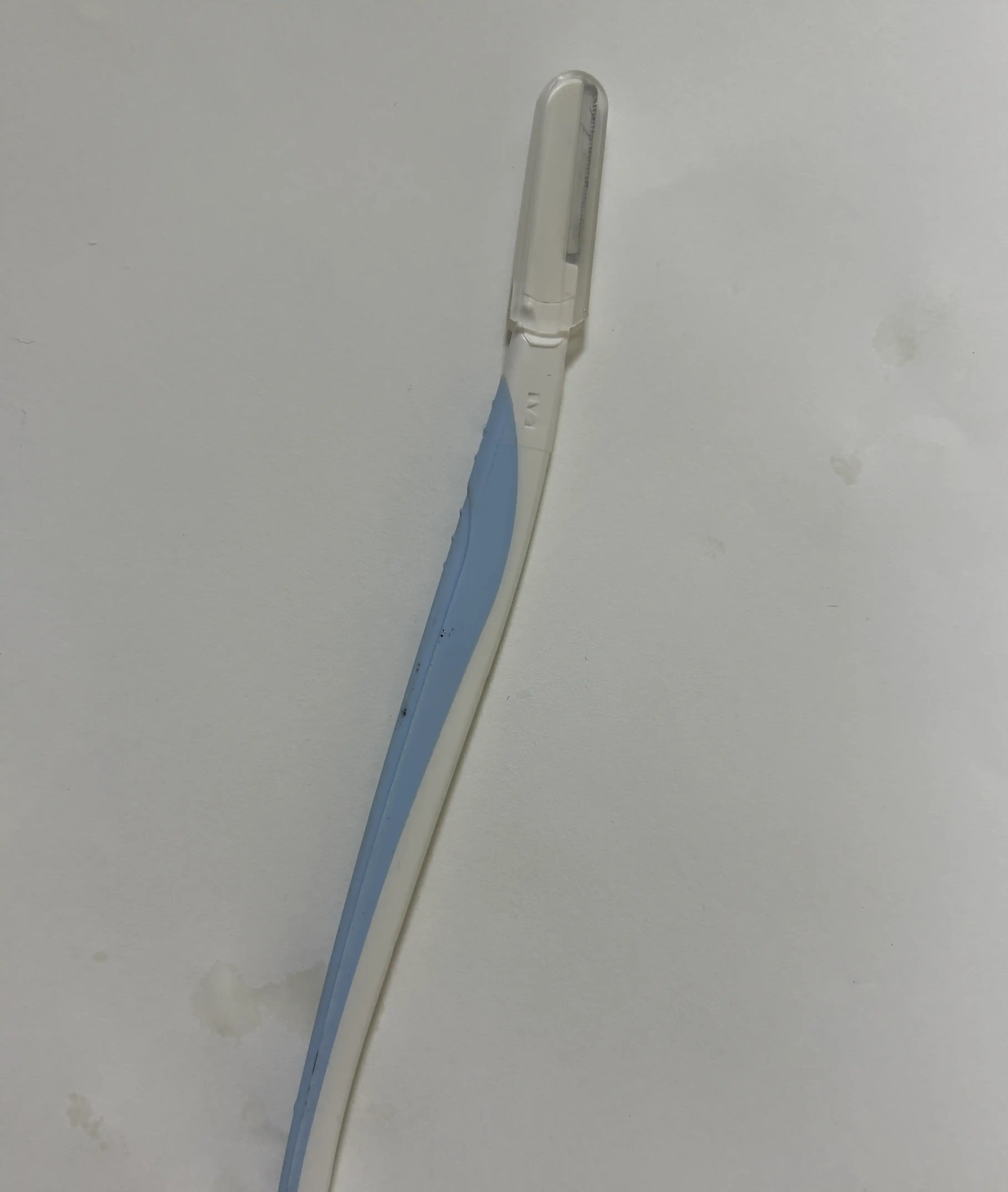 언니의파우치 리뷰 이미지 2 - [슬림헤드 눈썹칼]