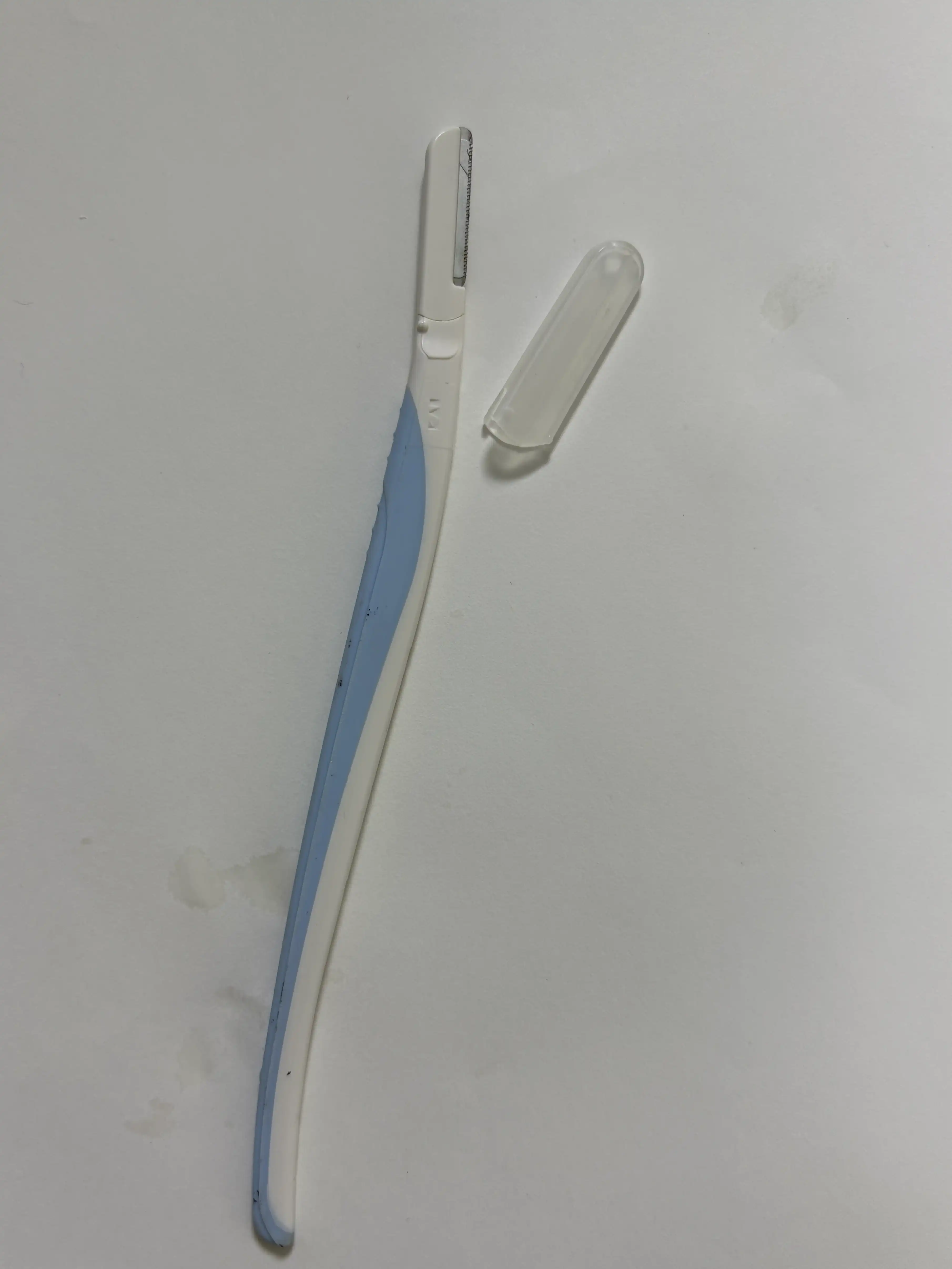 언니의파우치 리뷰 이미지 - [슬림헤드 눈썹칼]