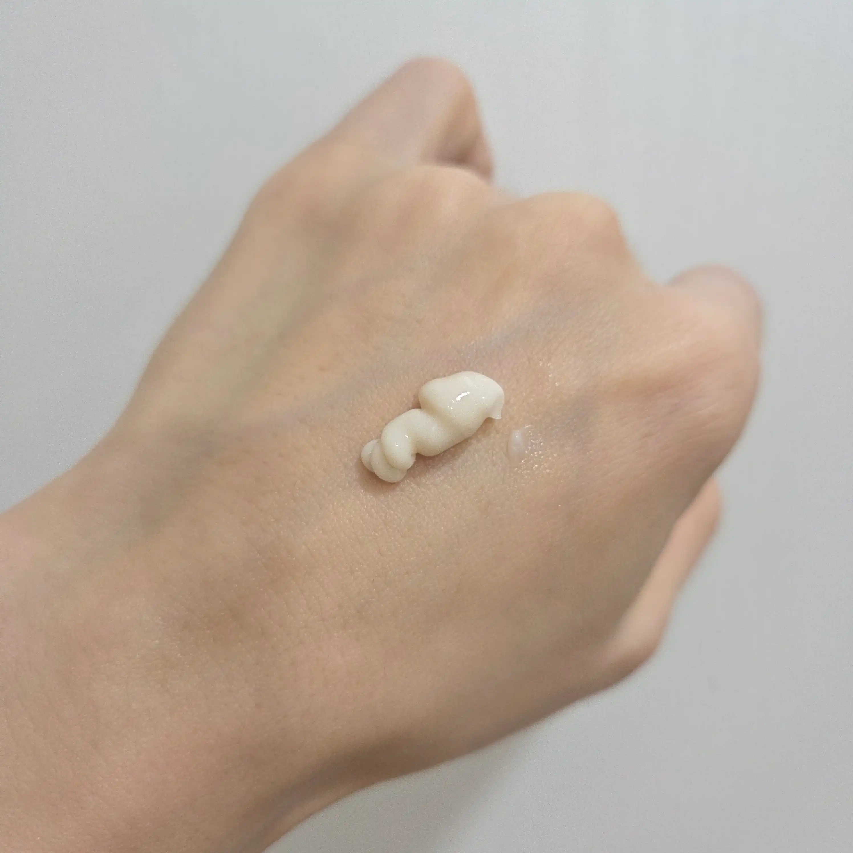 언니의파우치 리뷰 이미지 2 - [비쏠르 크림]