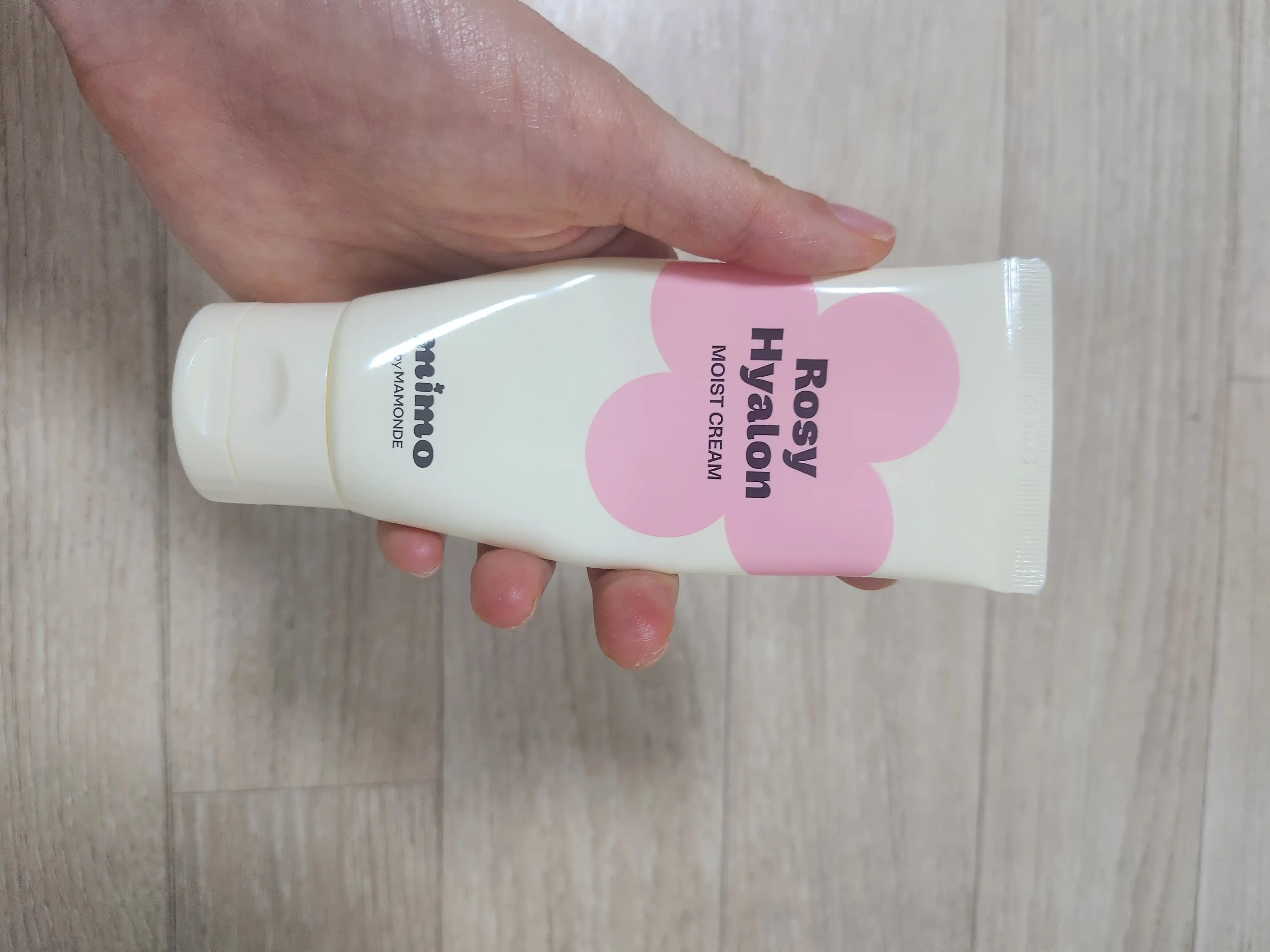 언니의파우치 리뷰 이미지 - [로지 히알론 수분 크림]