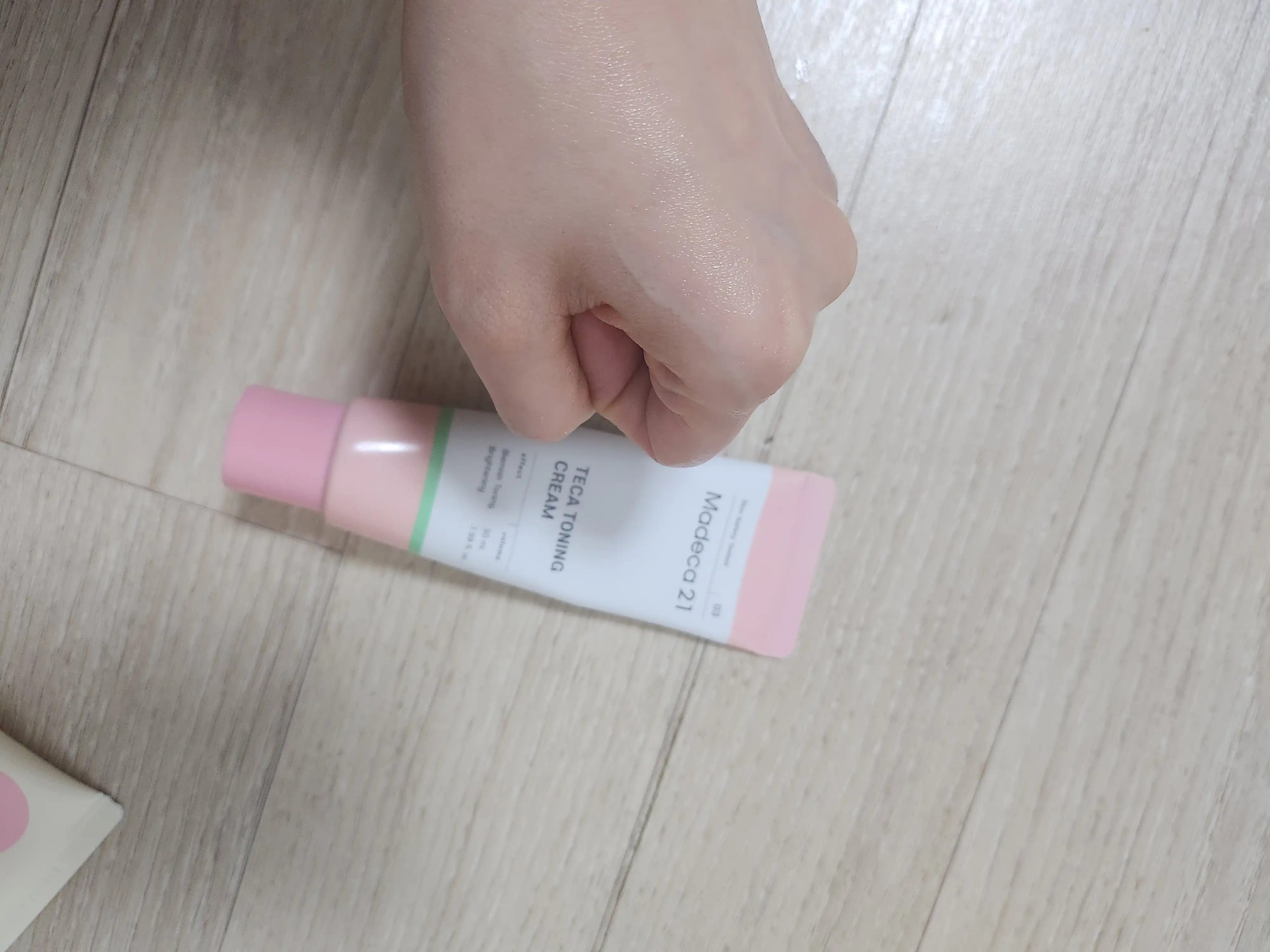 언니의파우치 리뷰 이미지 4 - [테카 토닝 크림]