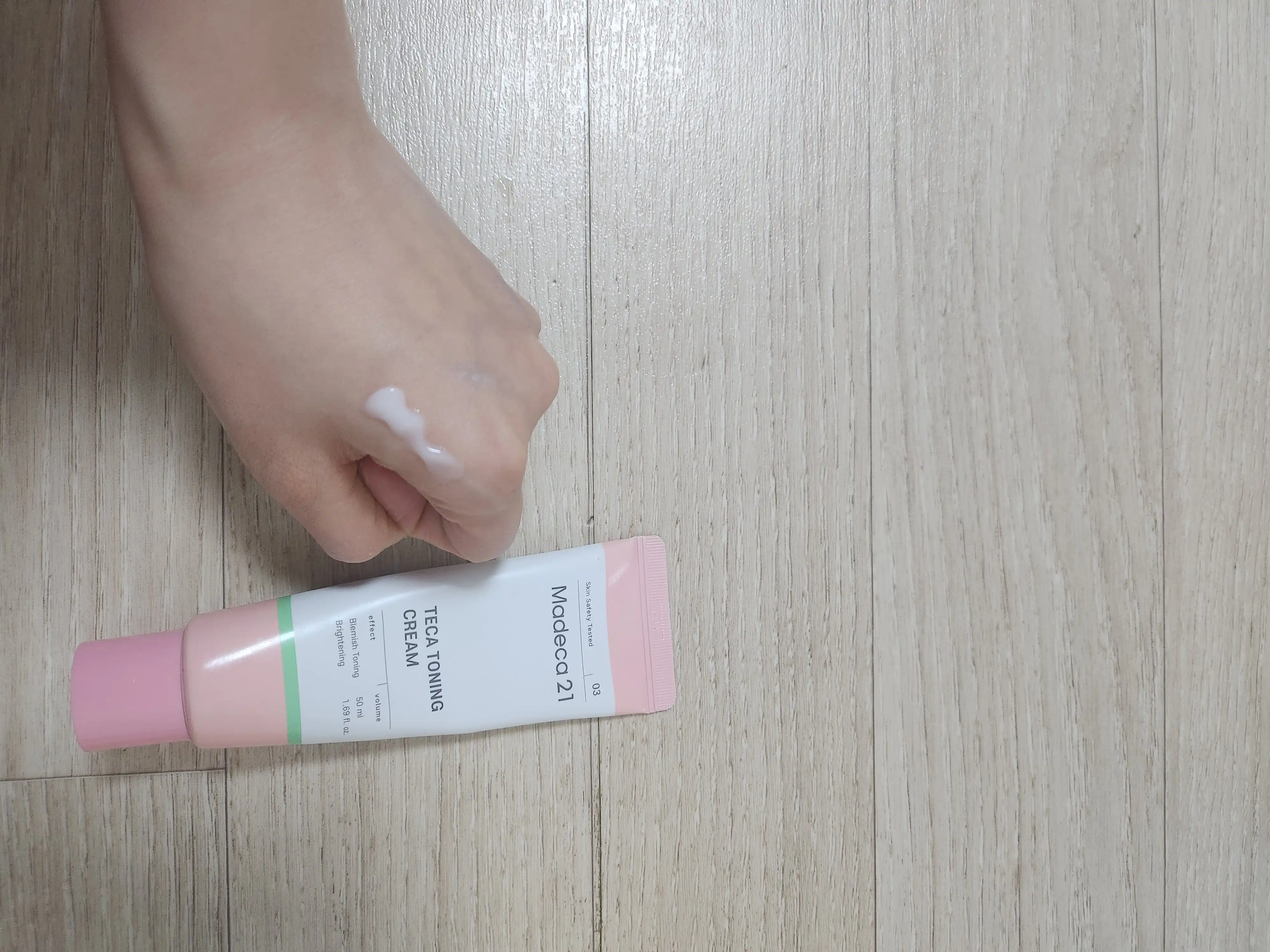 언니의파우치 리뷰 이미지 3 - [테카 토닝 크림]