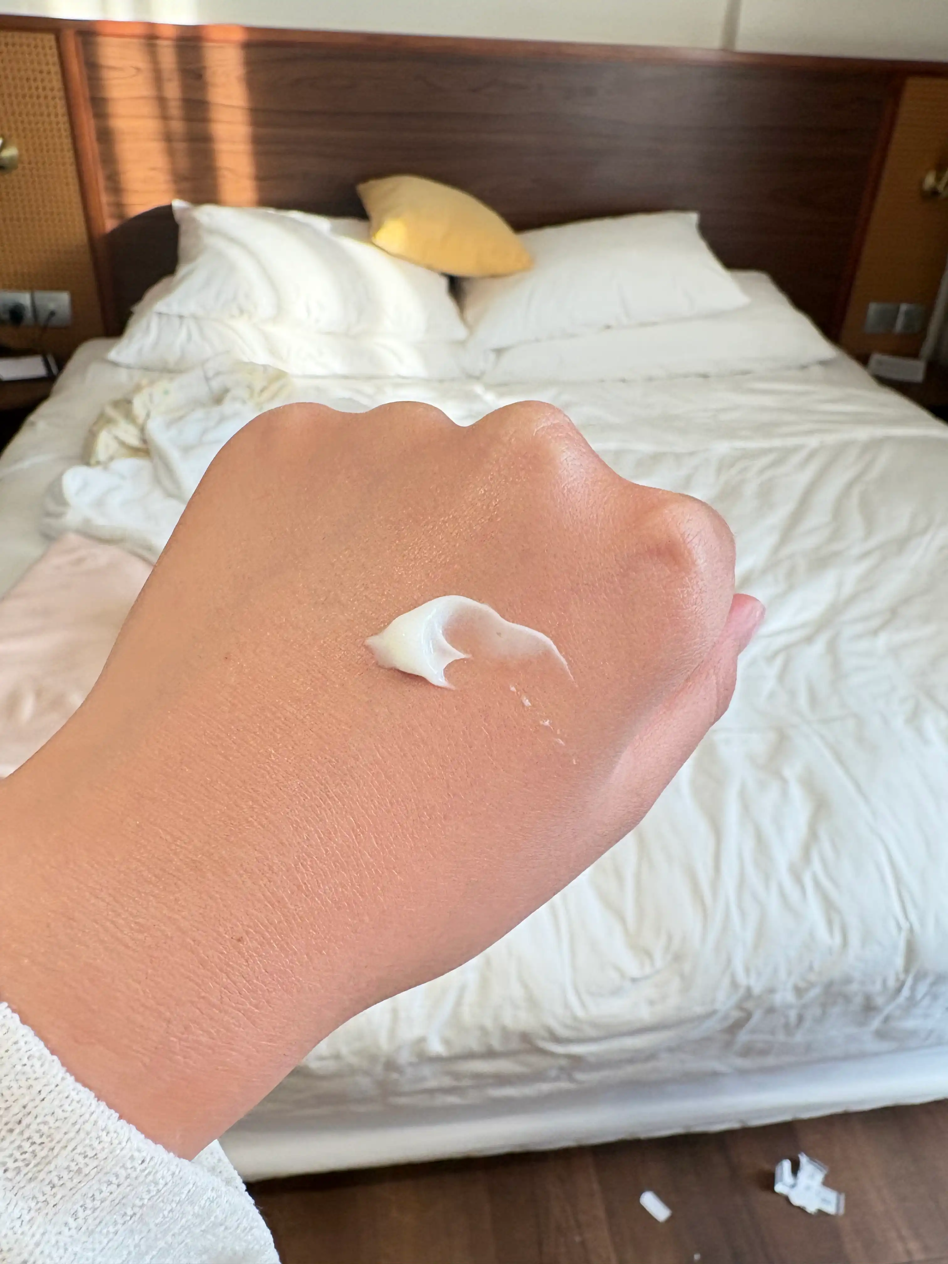 언니의파우치 리뷰 이미지 2 - [퍼퓸 핸드크림 [97 에이프릴 코튼]]