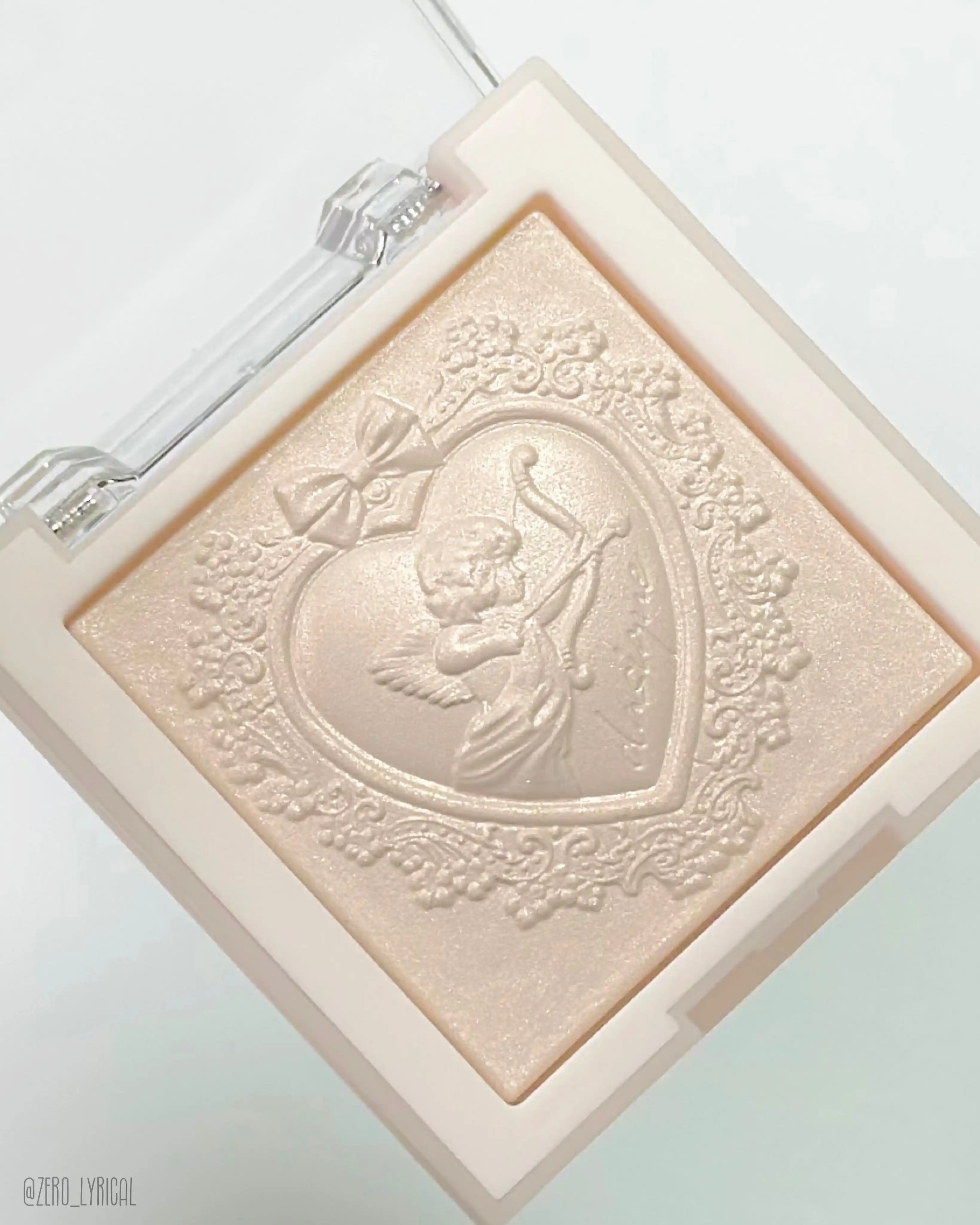 언니의파우치 리뷰 이미지 2 - [럭스 글로우 하이라이터]