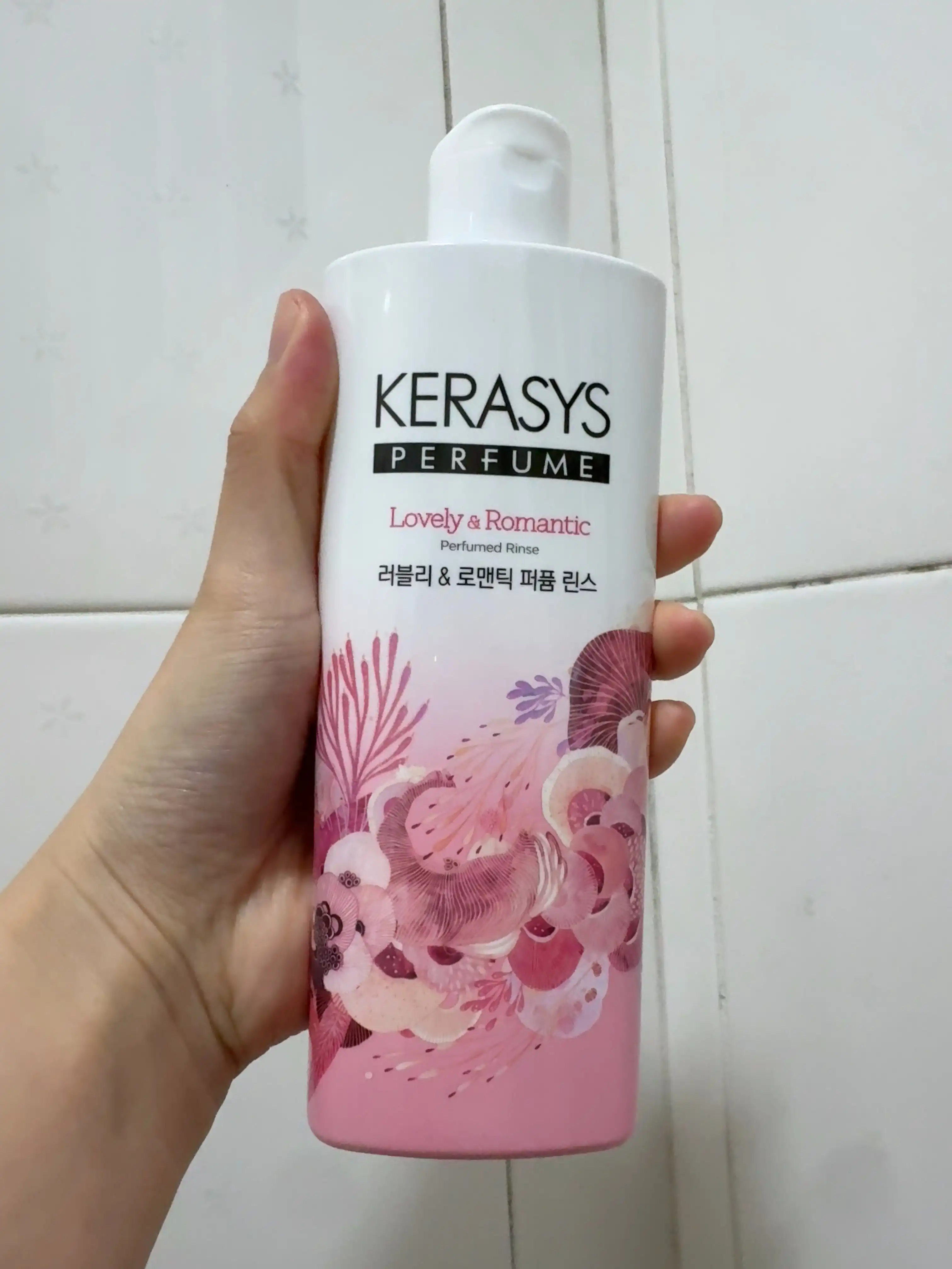 언니의파우치 리뷰 이미지 - [러블리 앤 로맨틱 퍼퓸 린스]