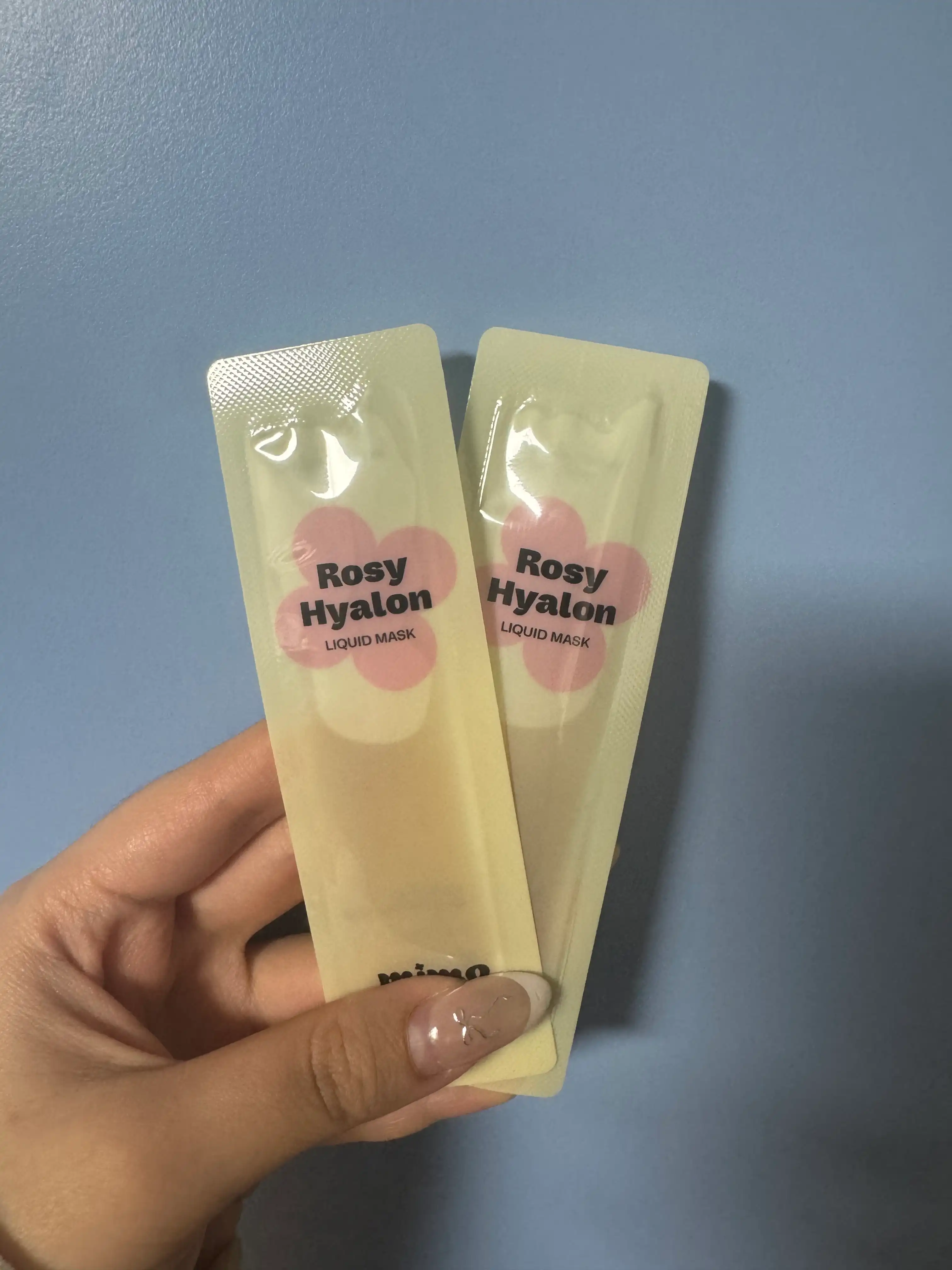 언니의파우치 리뷰 이미지 - [로지 히알론 리퀴드 마스크]