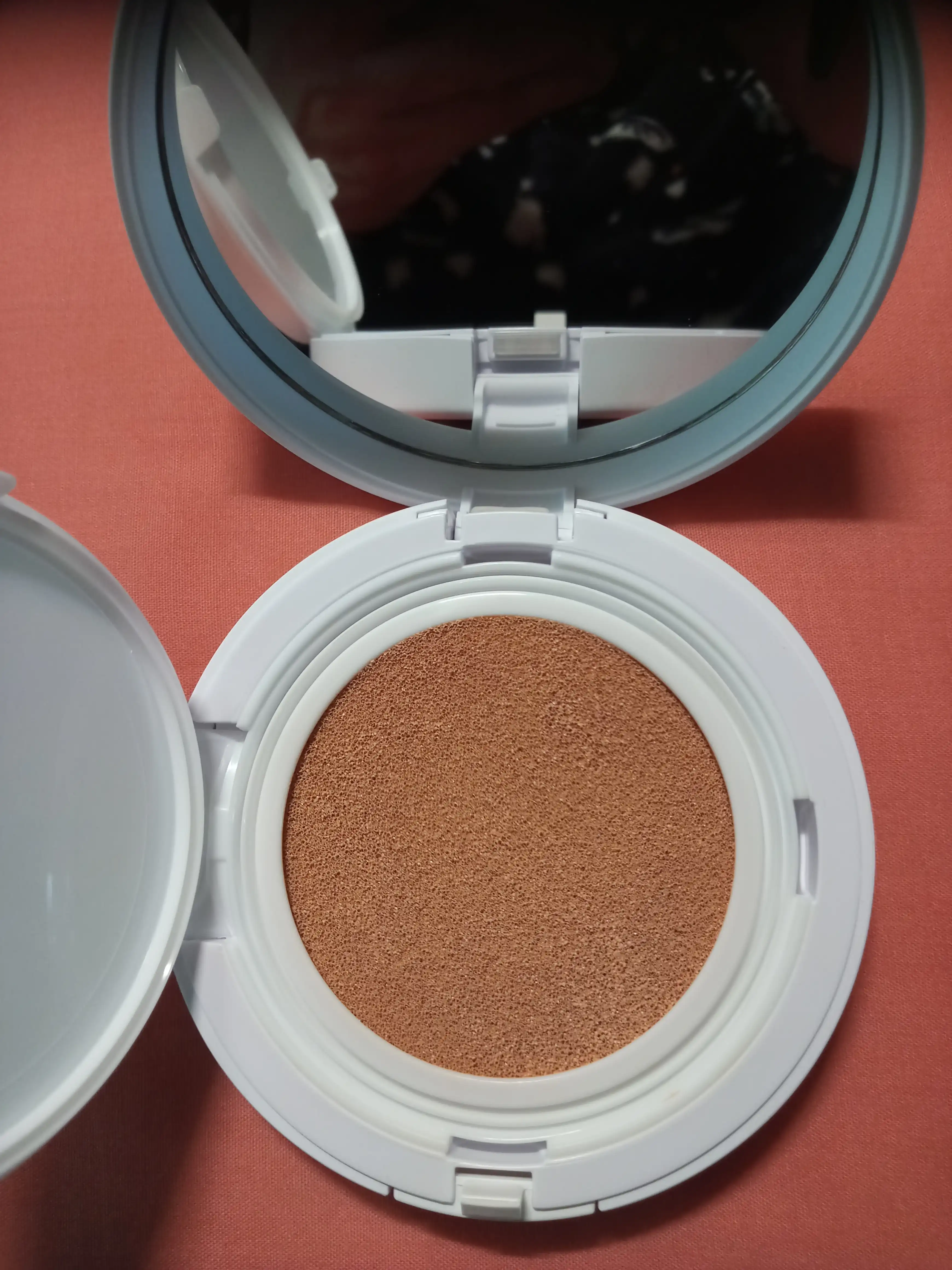 언니의파우치 리뷰 이미지 2 - [올리고 히알루론산 헬시 크림 쿠션 [2호 베이지]]