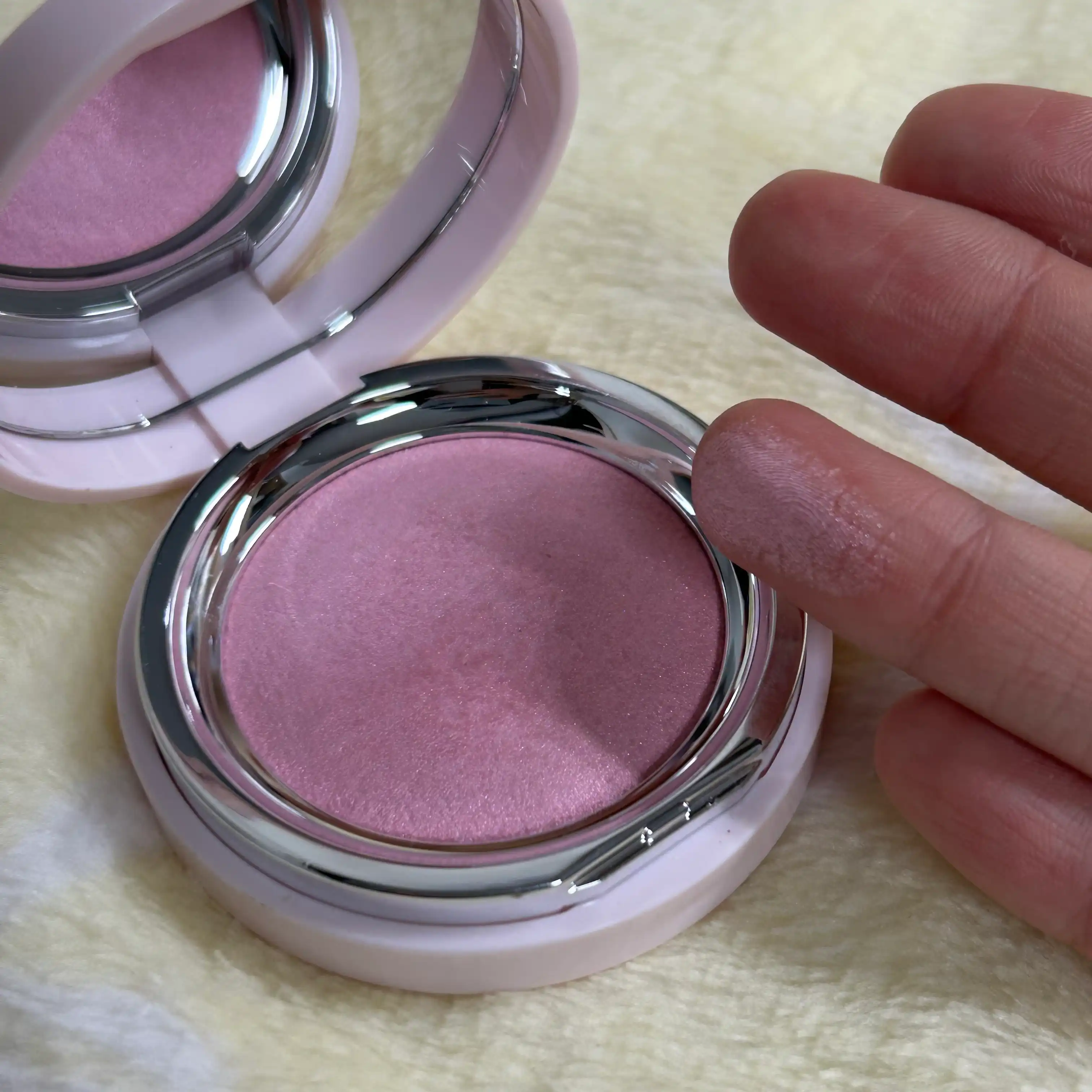 언니의파우치 리뷰 이미지 2 - [스트로빙 하이라이터]