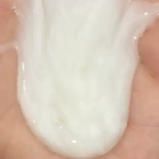 언니의파우치 리뷰 이미지 2 - [프리미엄 모이스처 앤 리페어 샴푸]