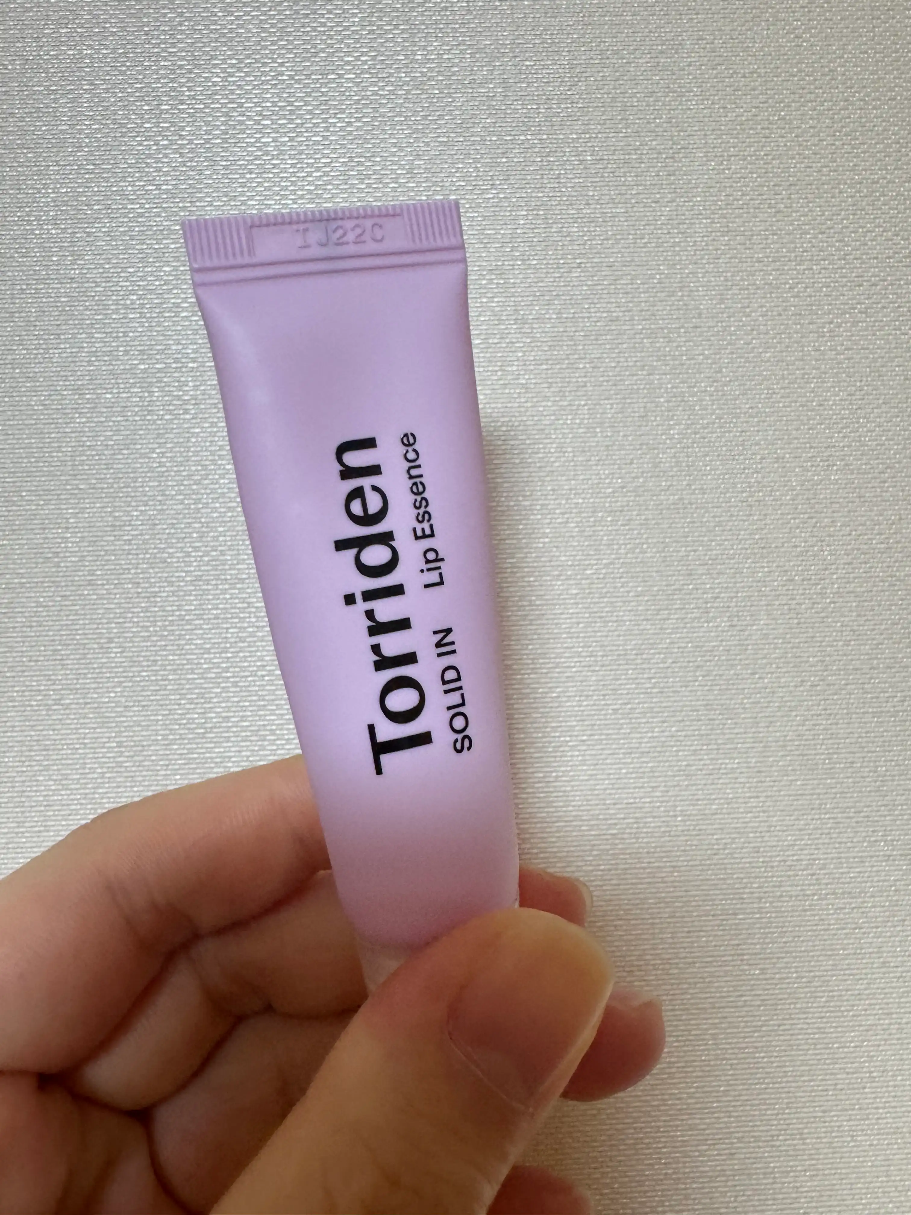 언니의파우치 리뷰 이미지 2 - [솔리드인 세라마이드 립 에센스]